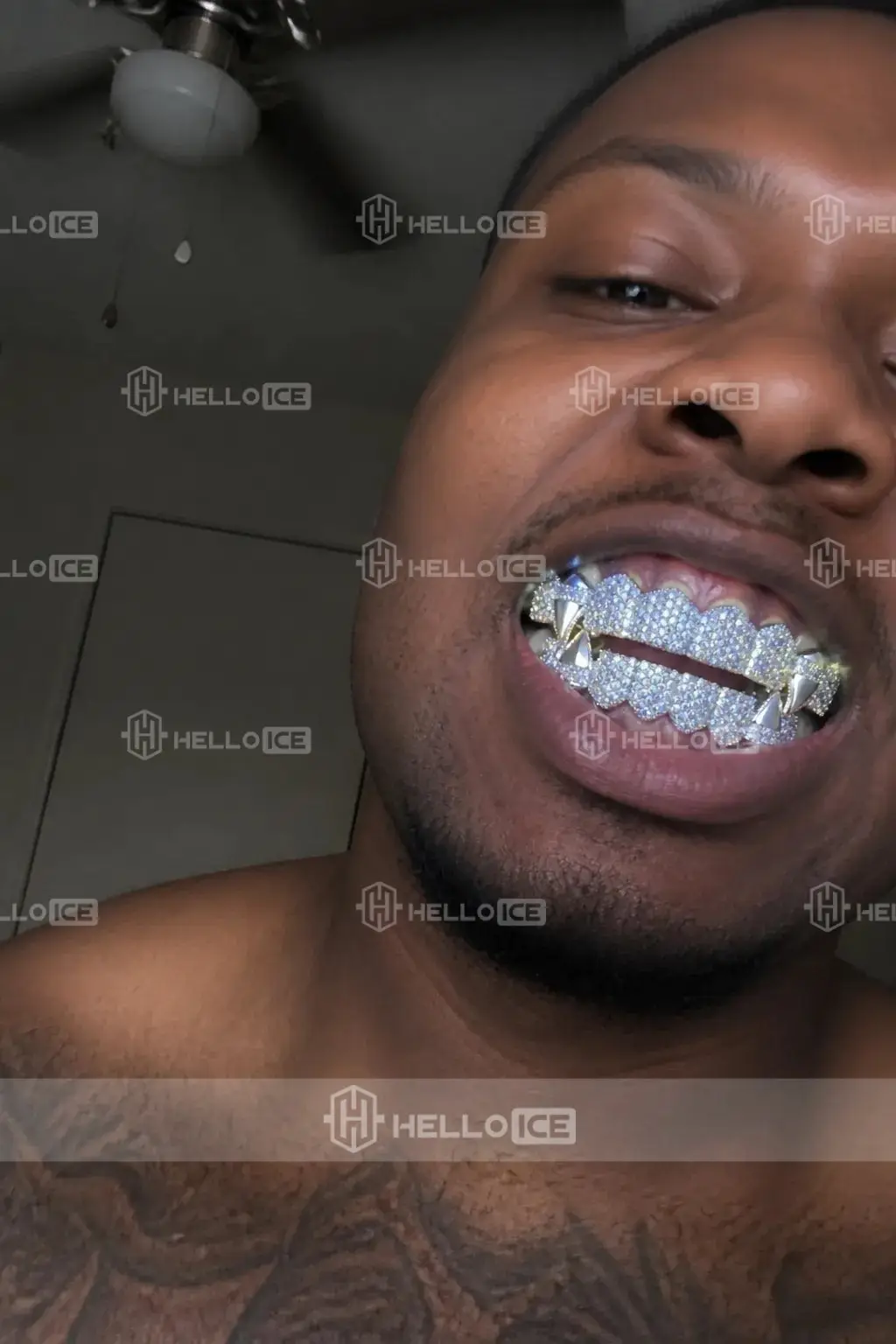 Helloice Review Image