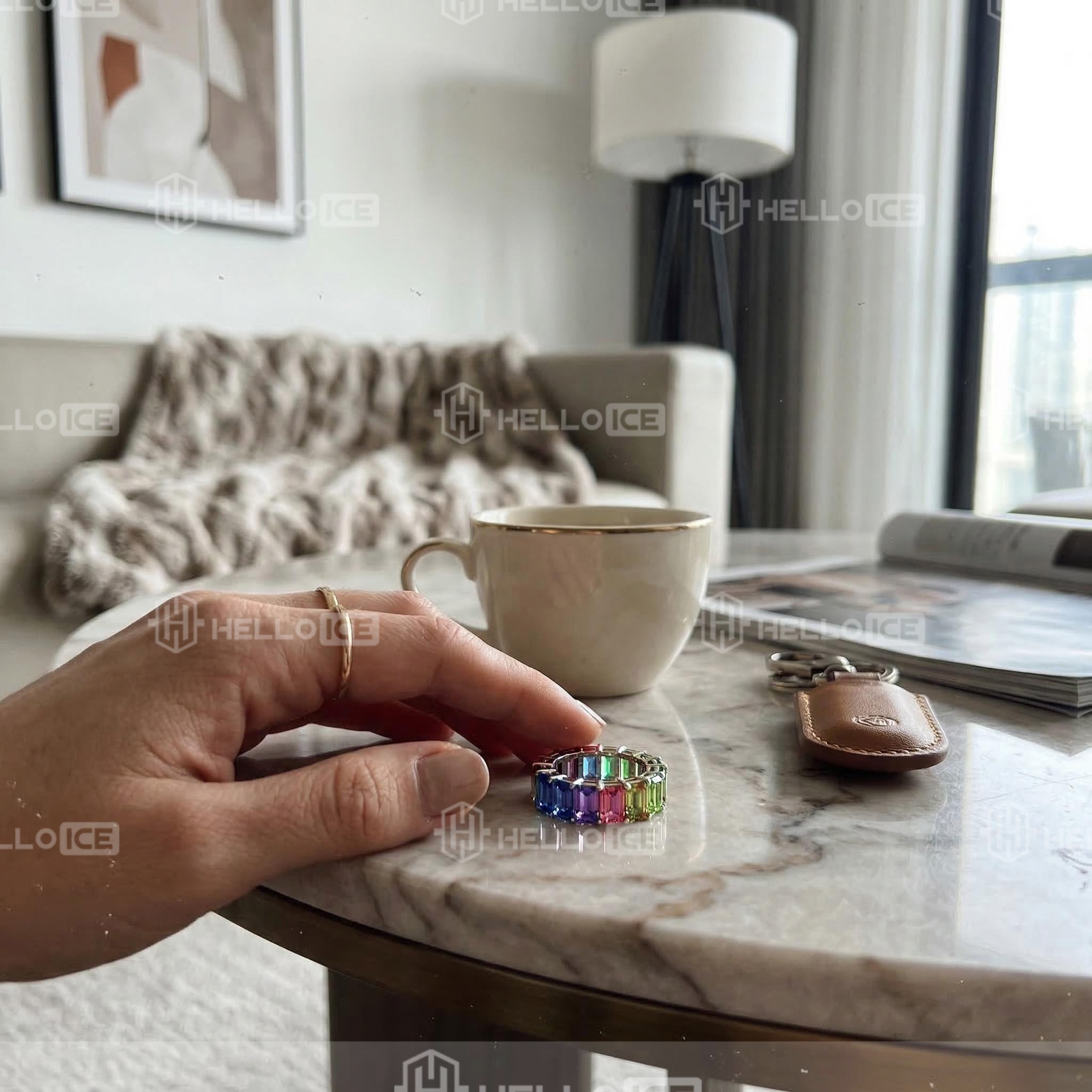 Helloice Review Image