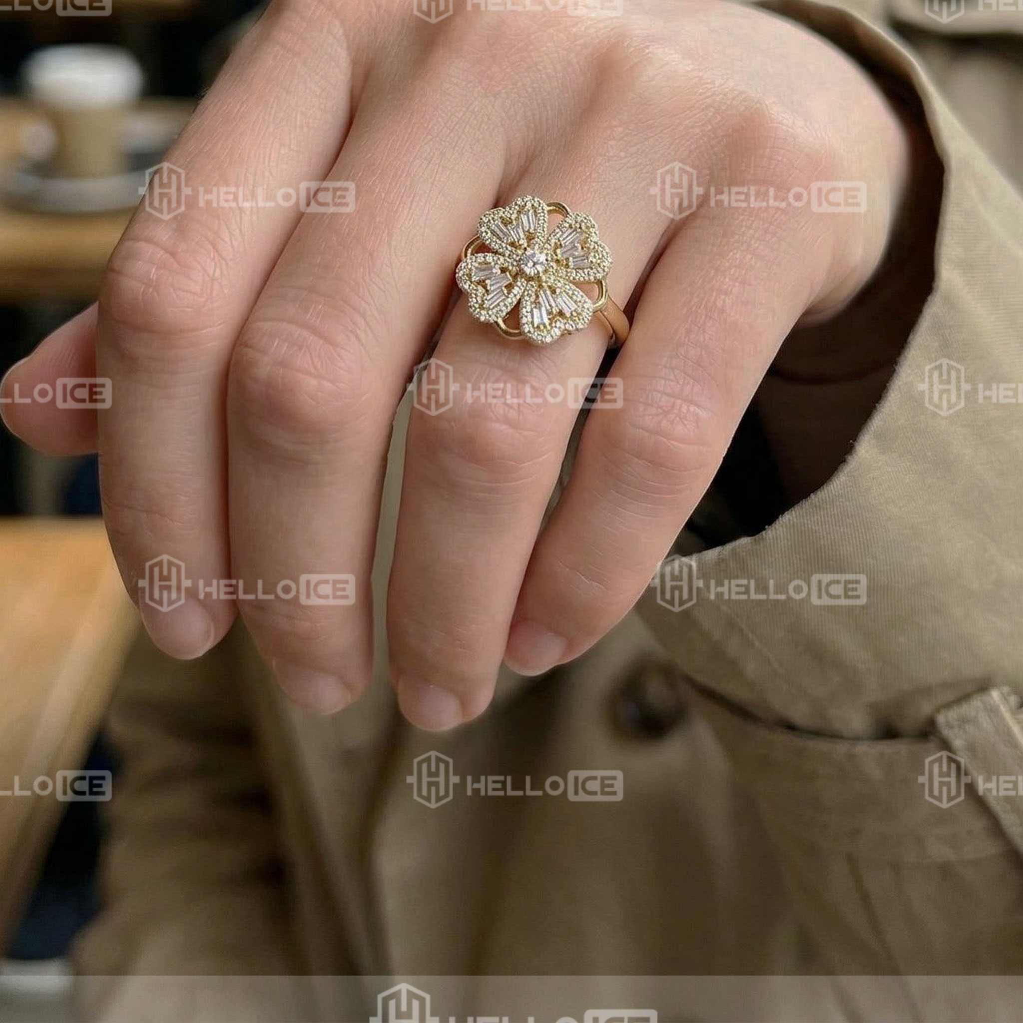 Helloice Review Image