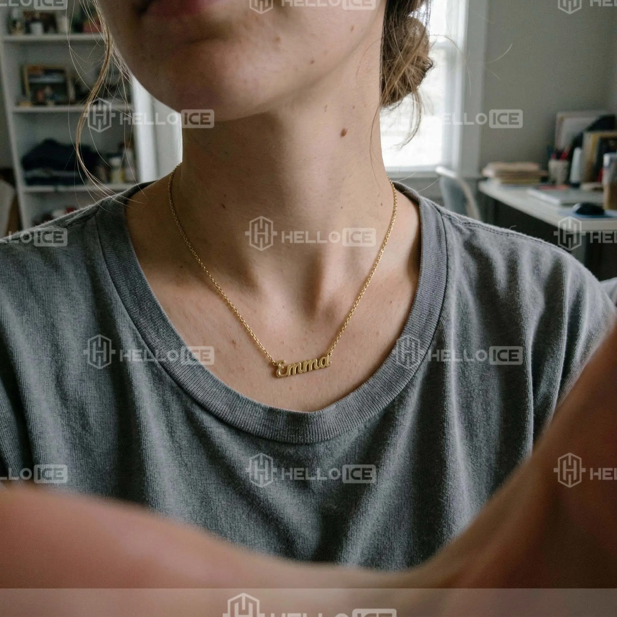 Helloice Review Image