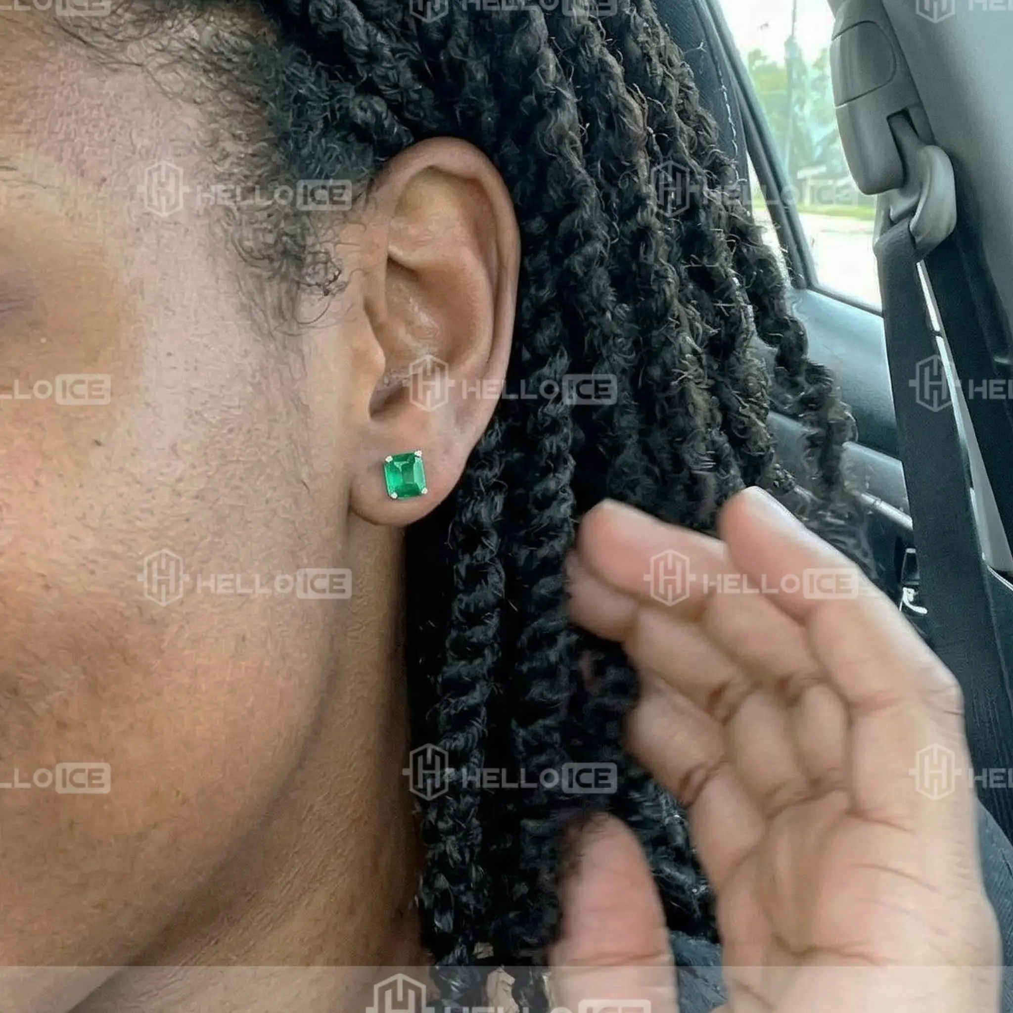 Helloice Review Image