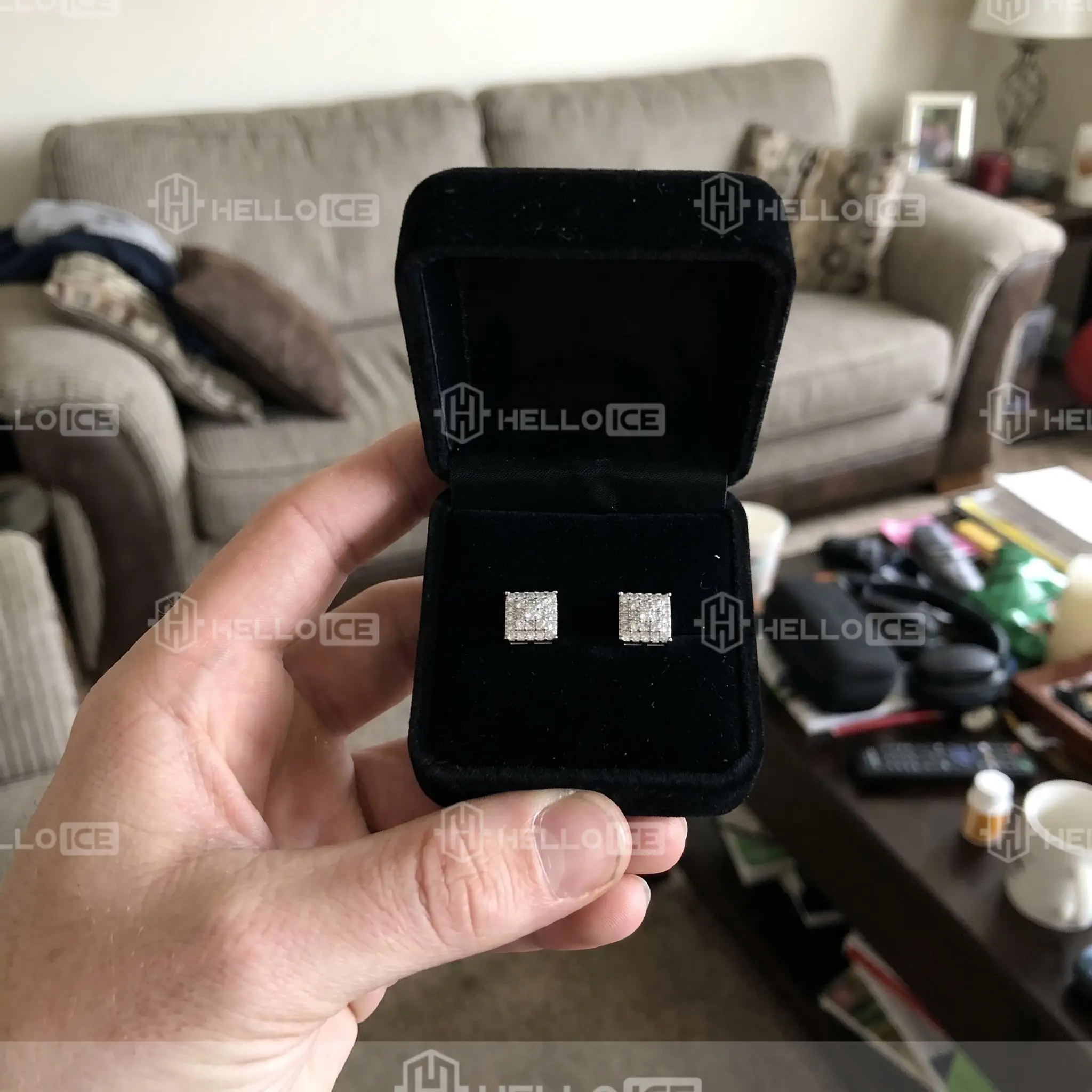 Helloice Review Image