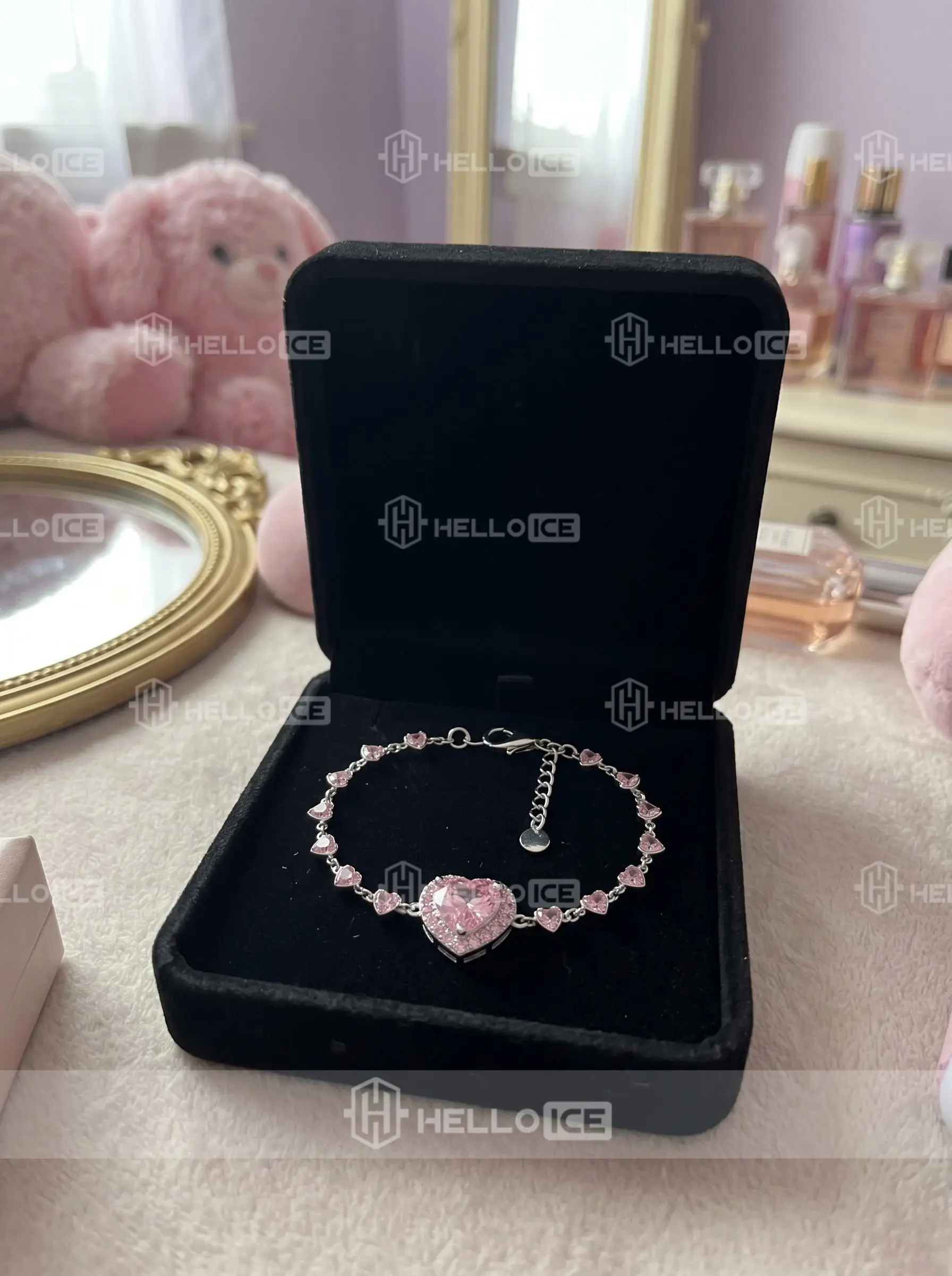Helloice Review Image