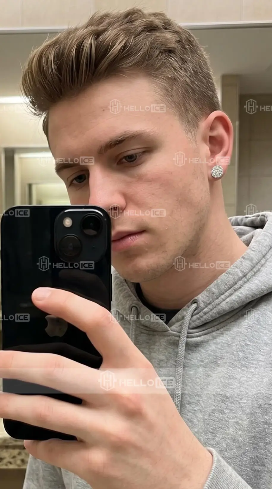 Helloice Review Image