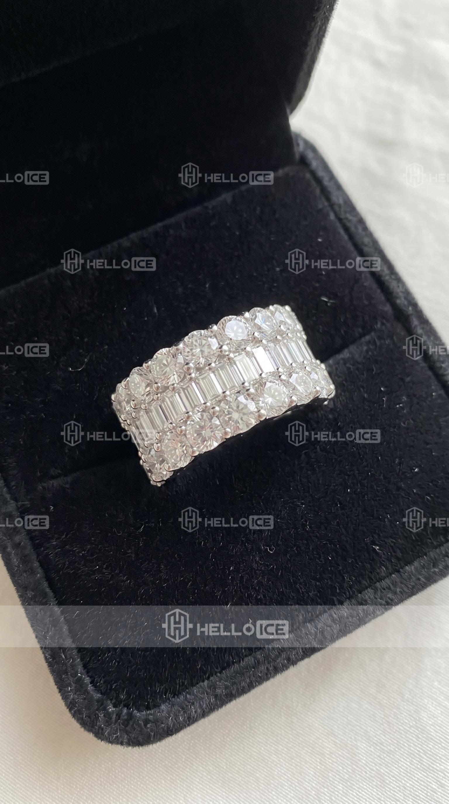 Helloice Review Image