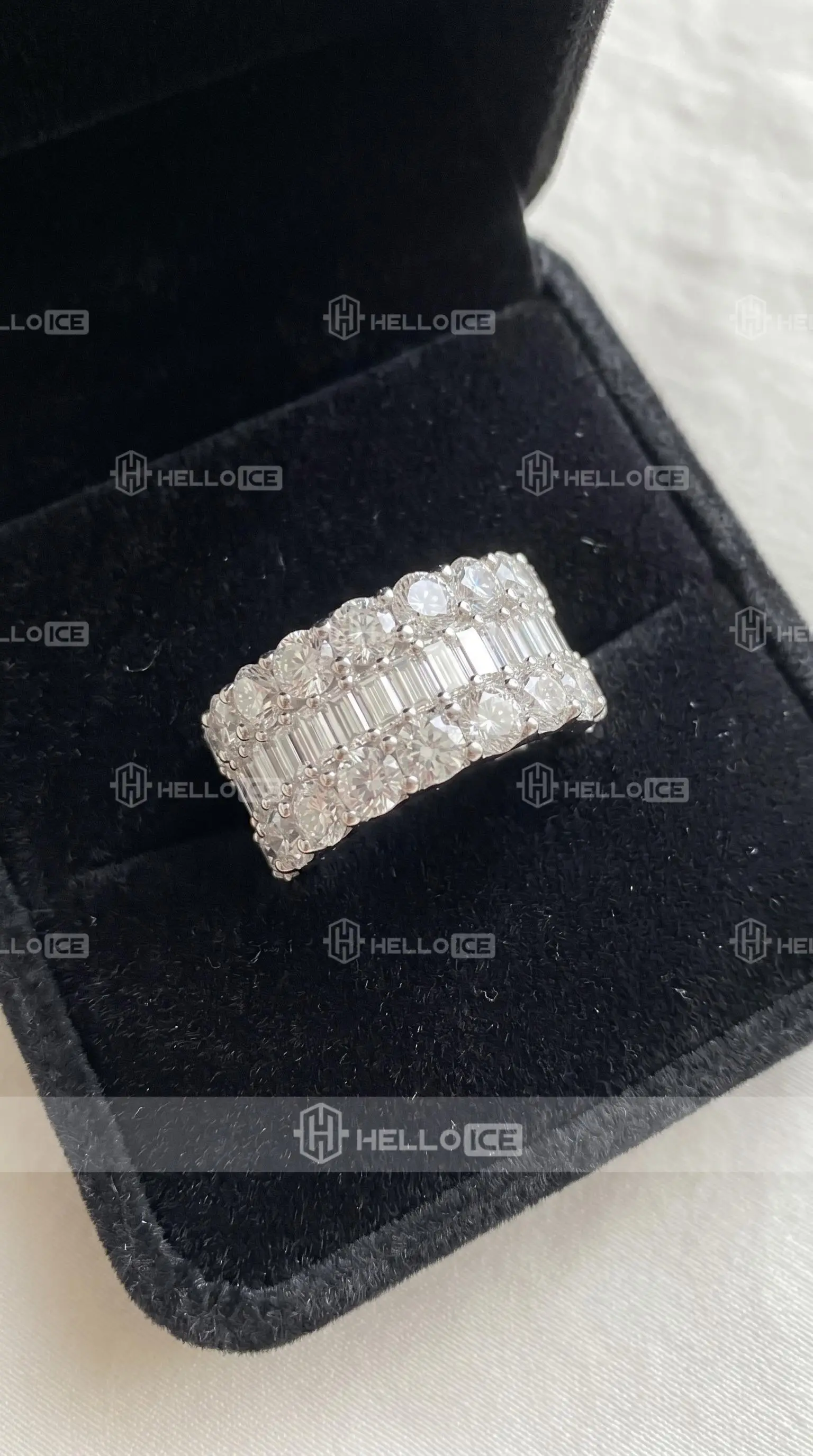 Helloice Review Image