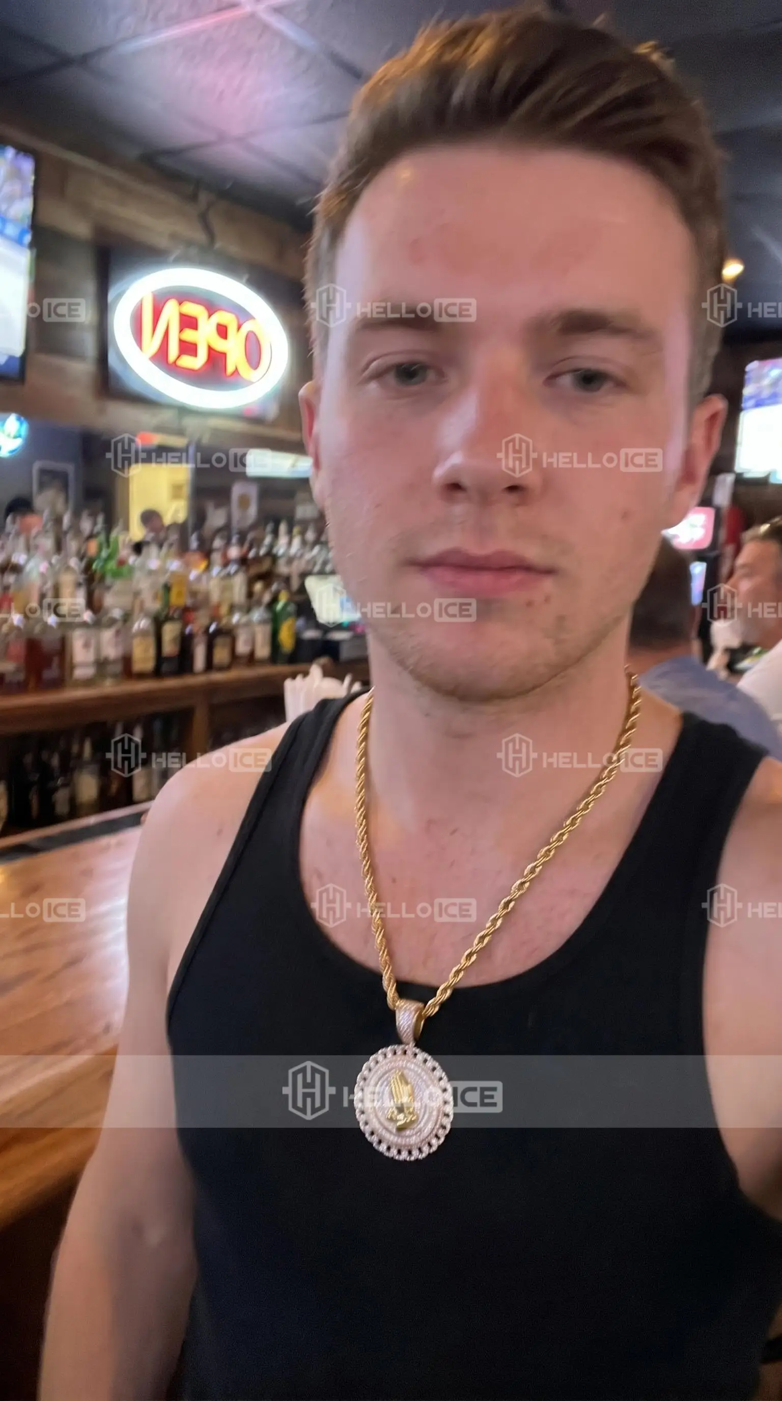 Helloice Review Image