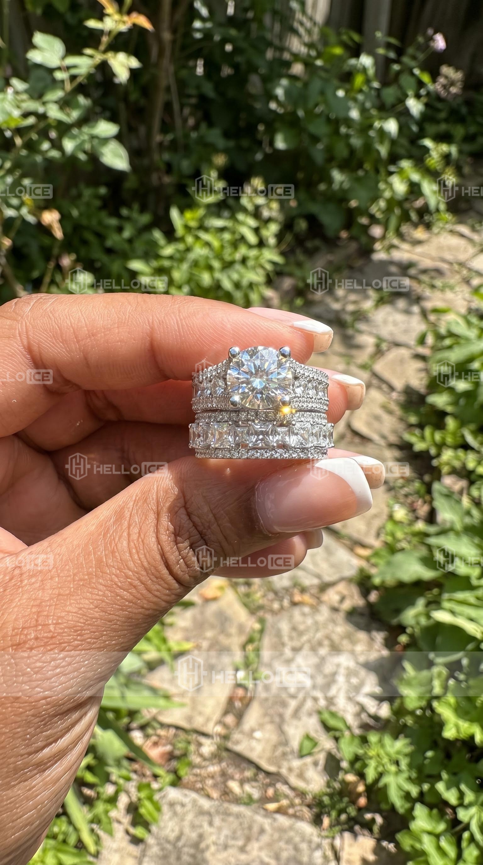 Helloice Review Image