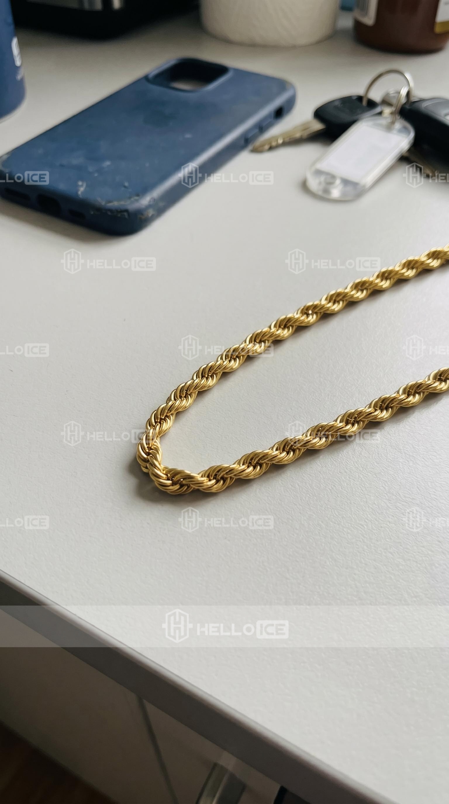 Helloice Review Image