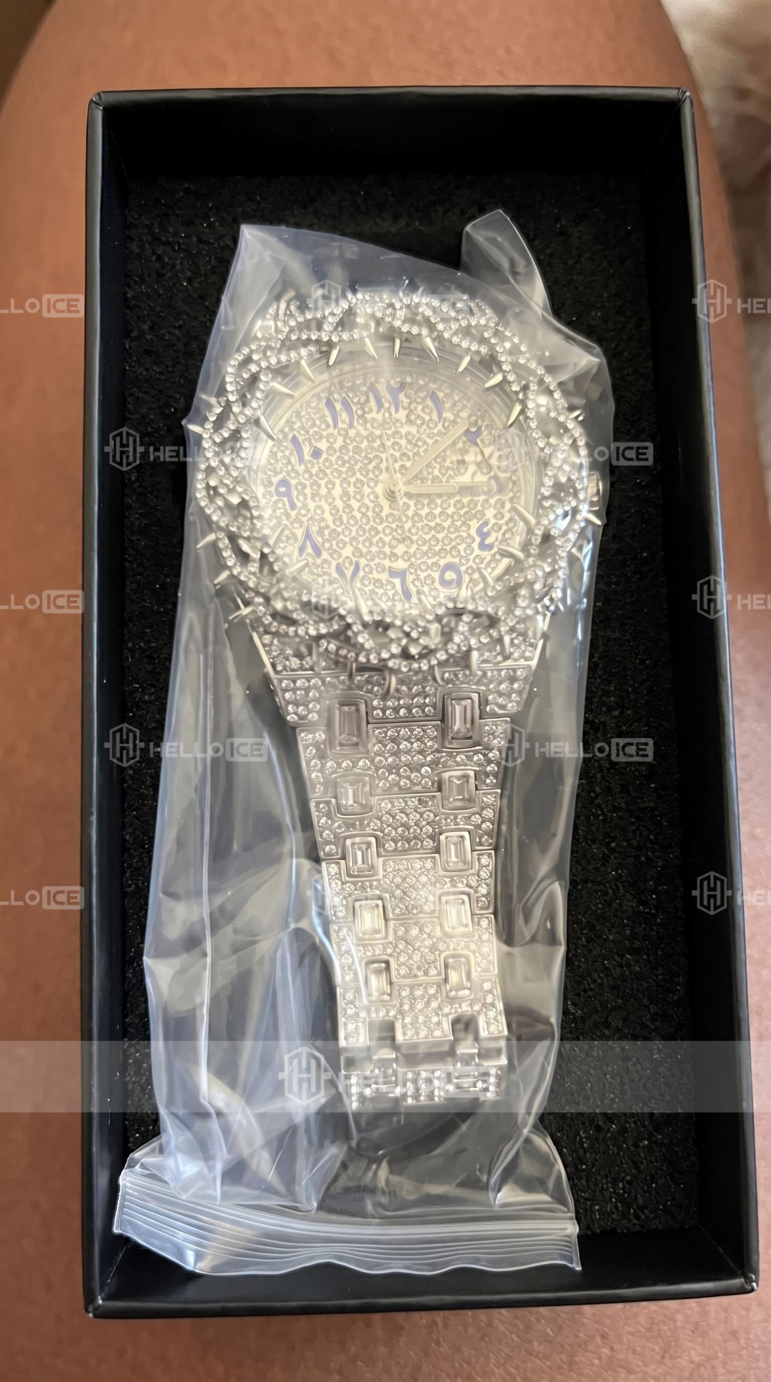 Helloice Review Image