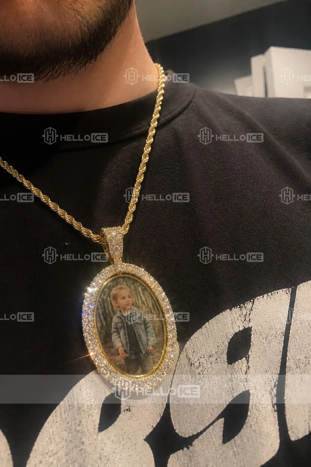 Helloice Review Image