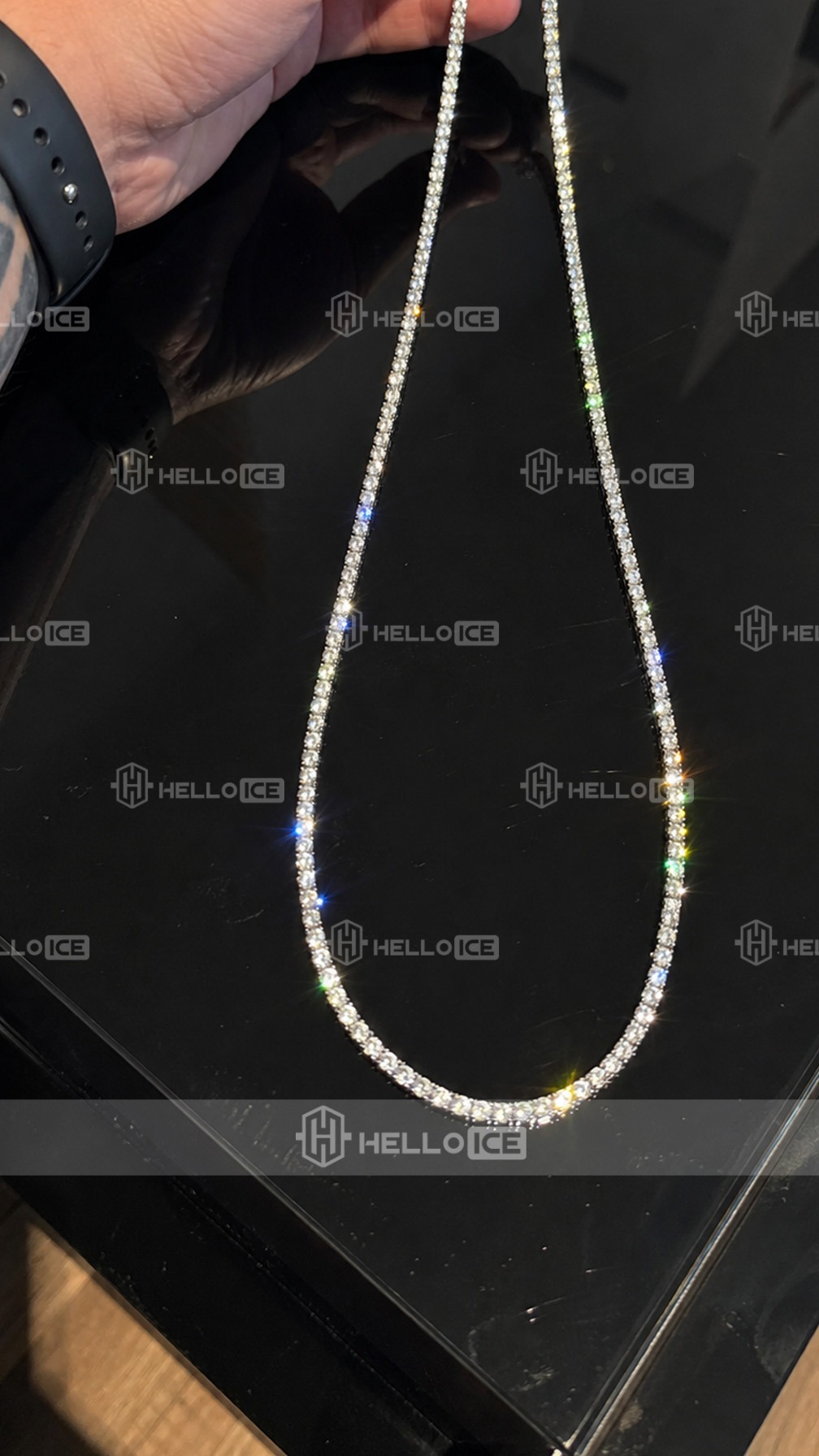Helloice Review Image