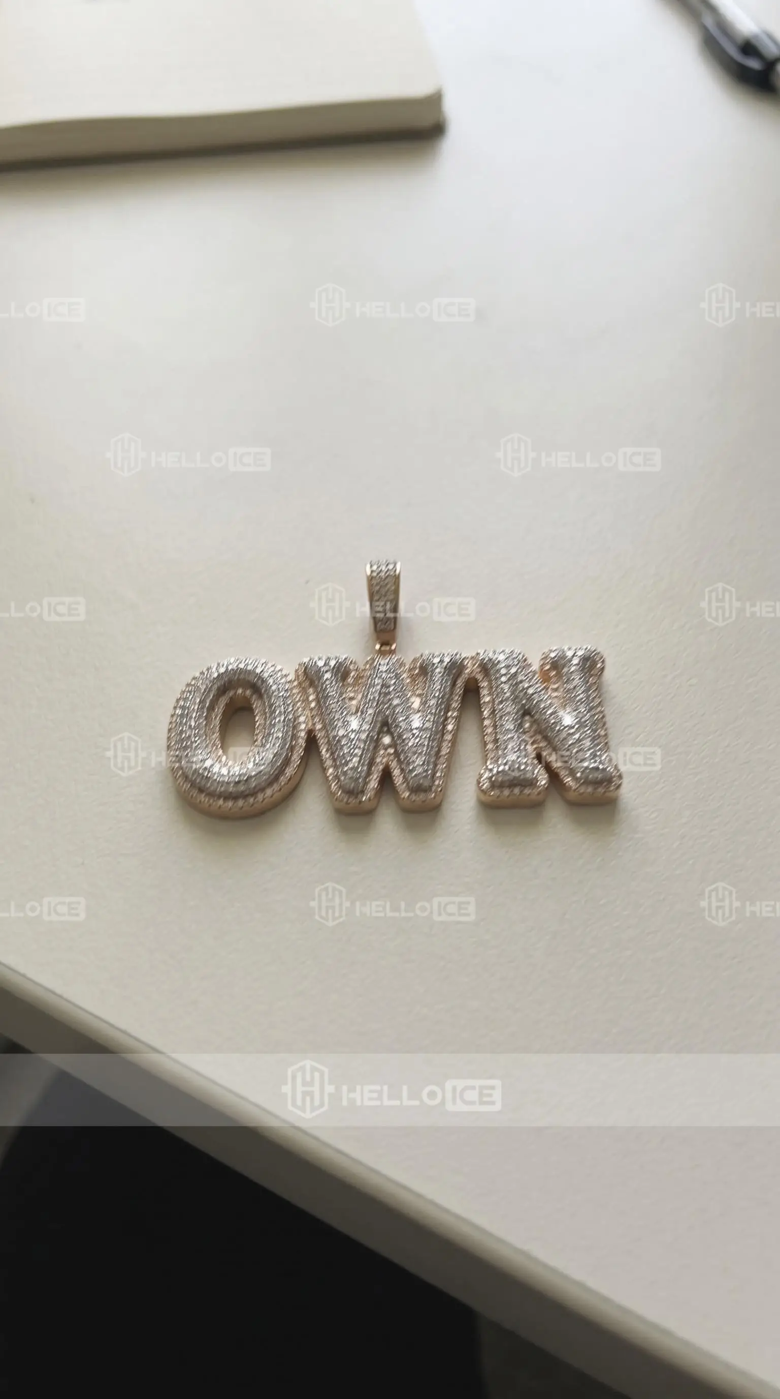 Helloice Review Image