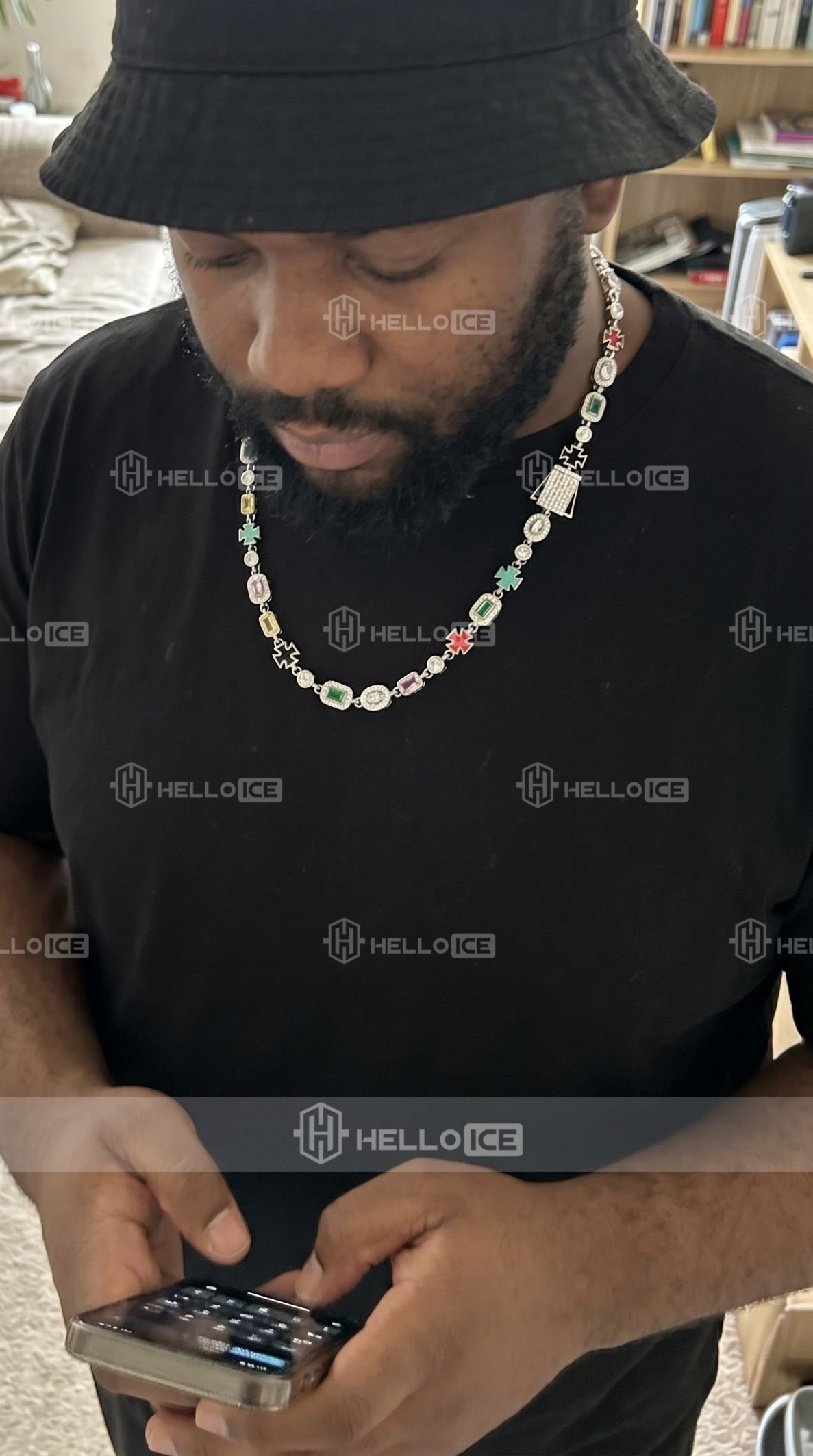 Helloice Review Image