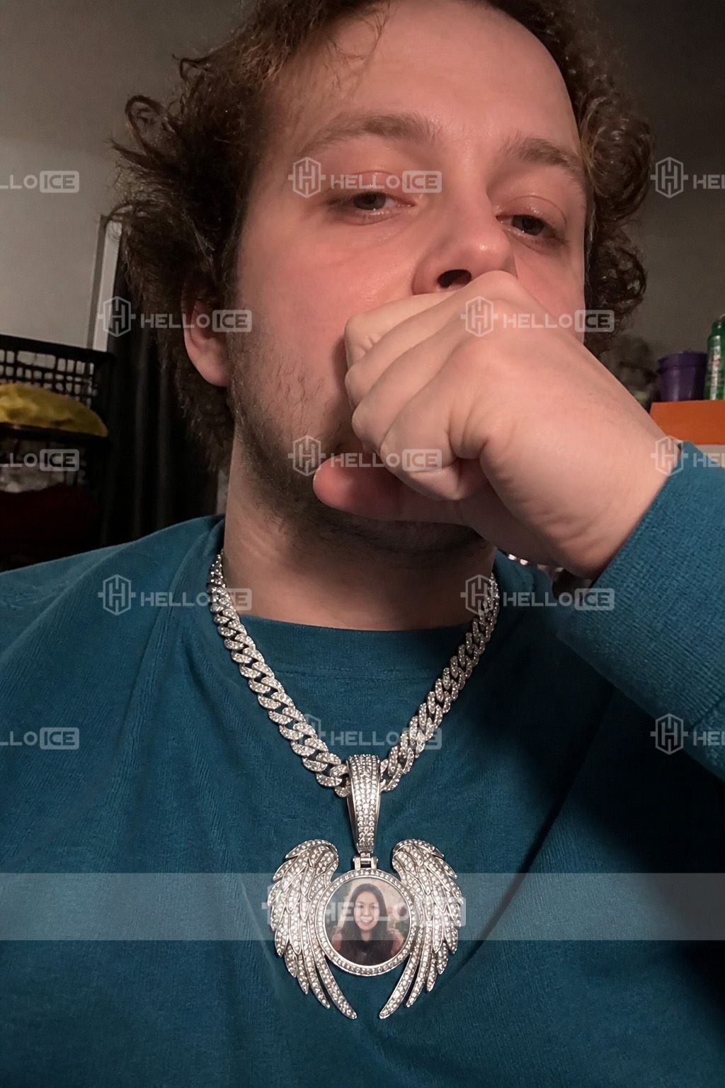 Helloice Review Image