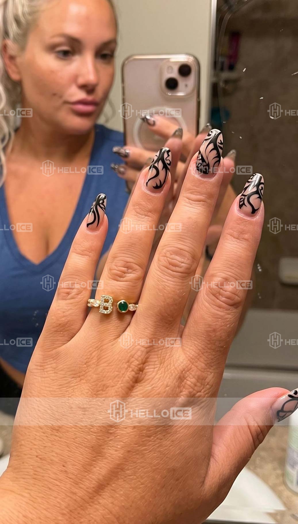 Helloice Review Image