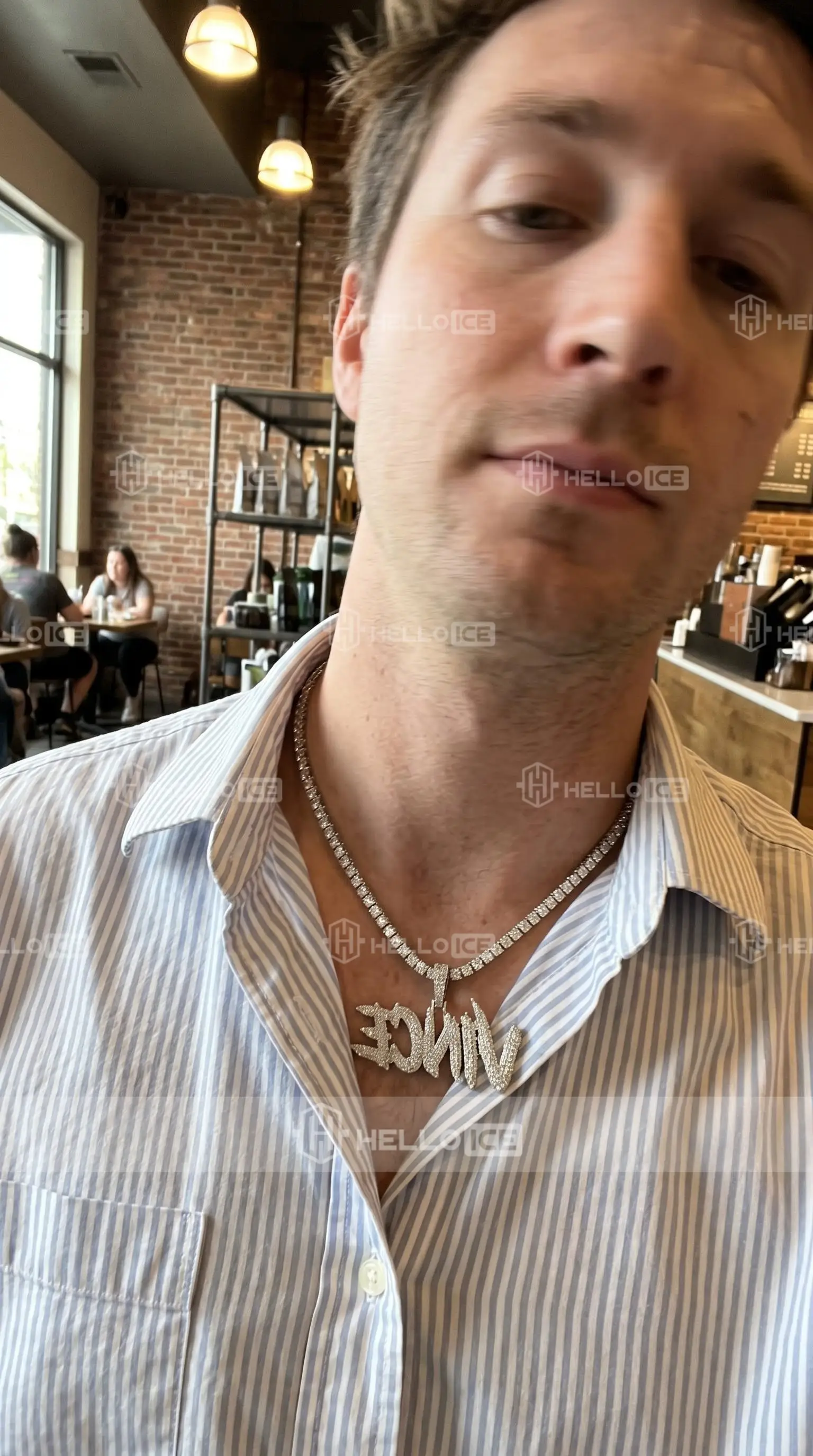 Helloice Review Image