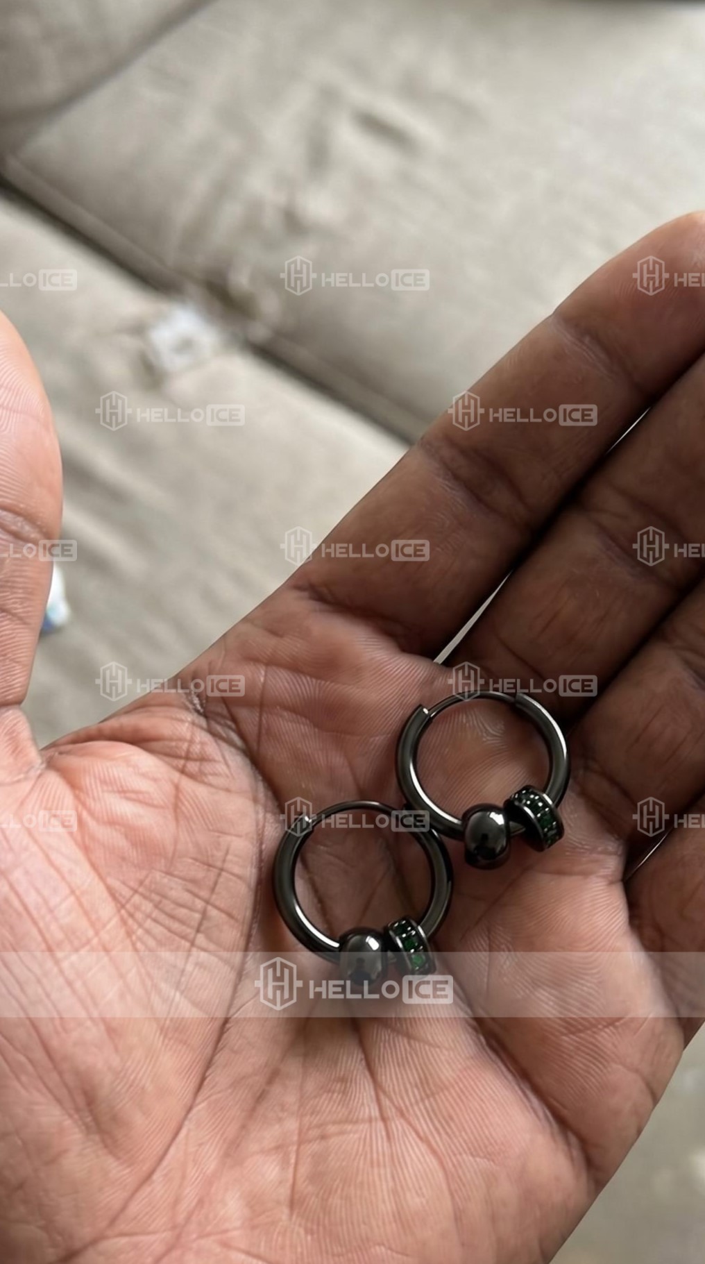 Helloice Review Image