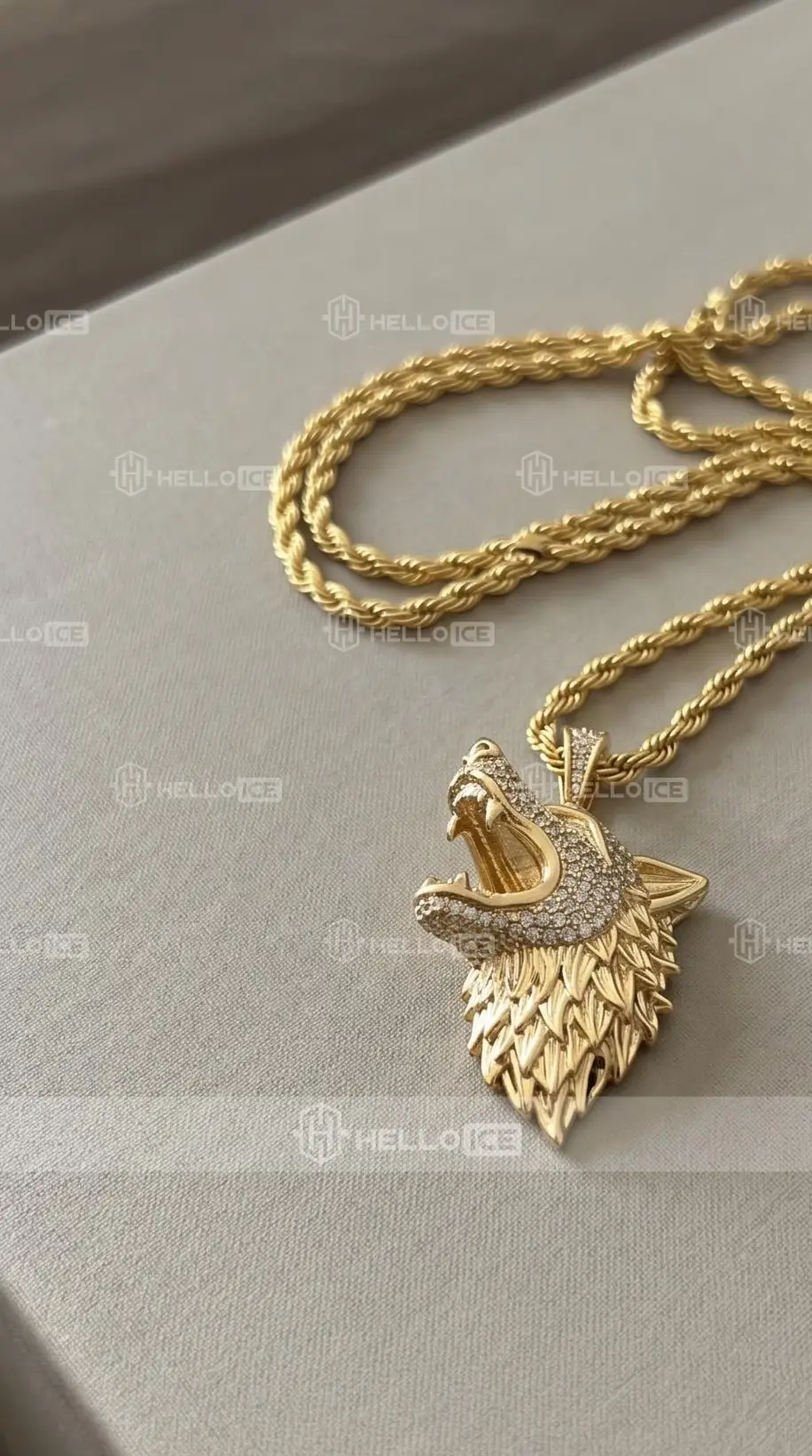 Helloice Review Image