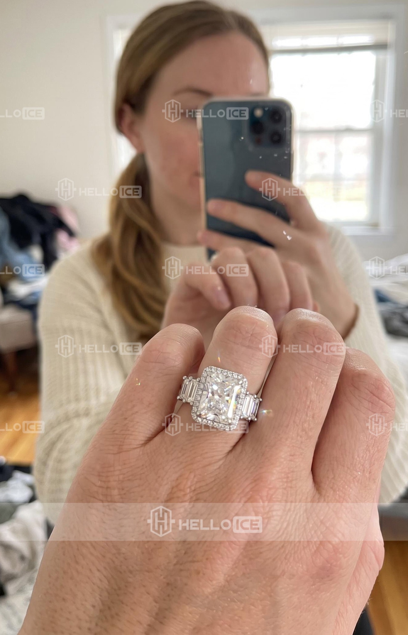 Helloice Review Image
