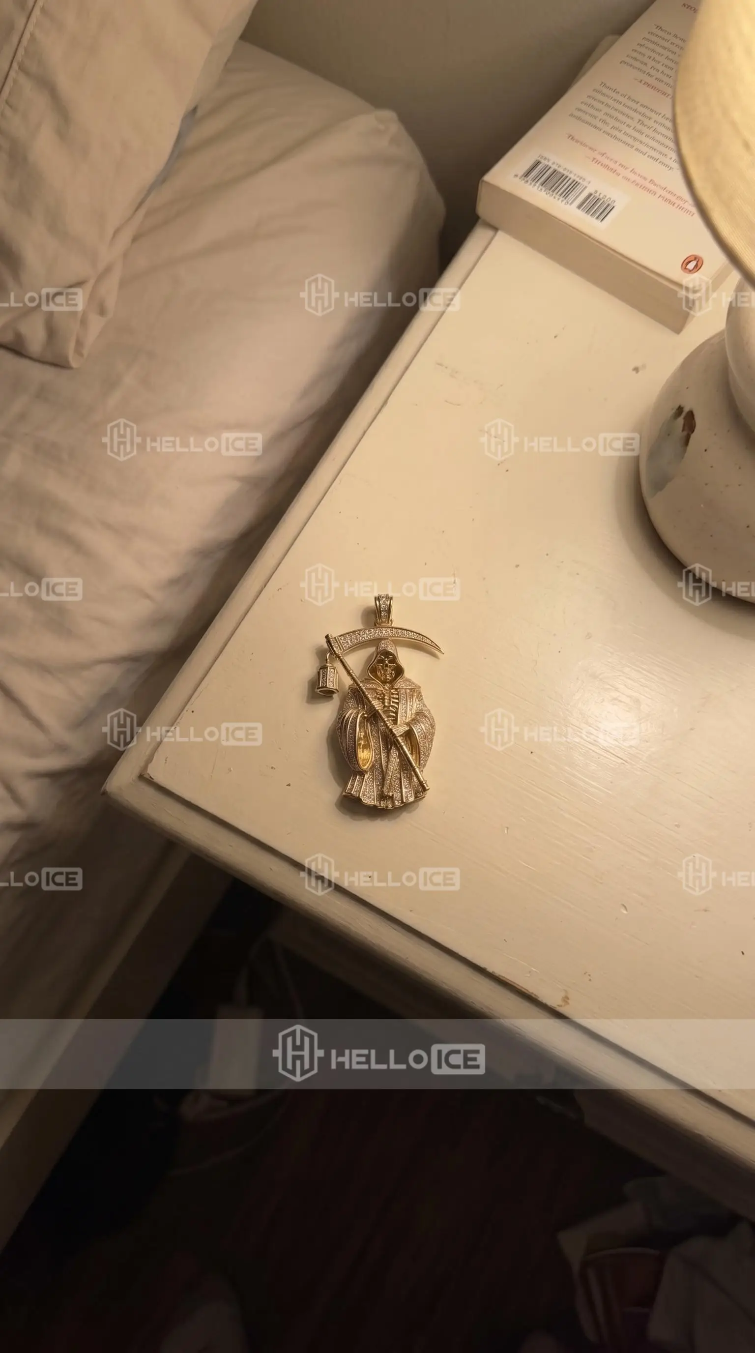 Helloice Review Image