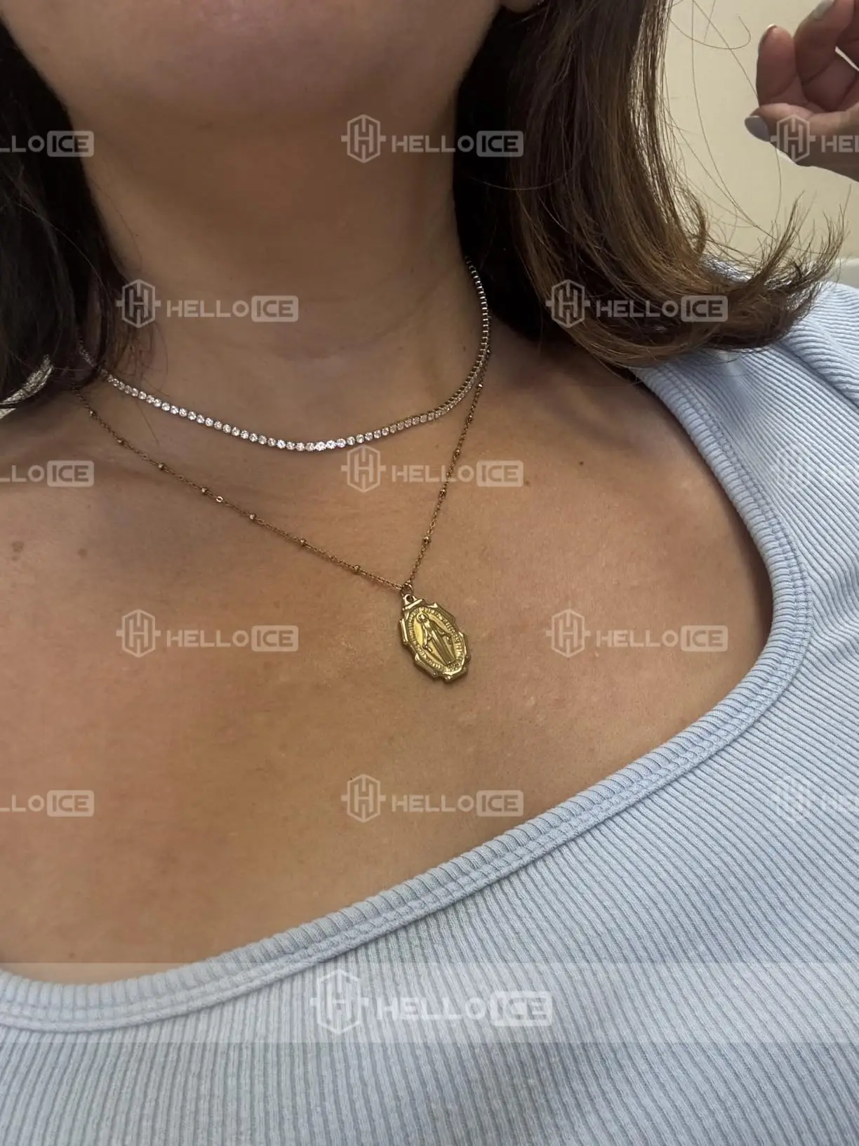 Helloice Review Image