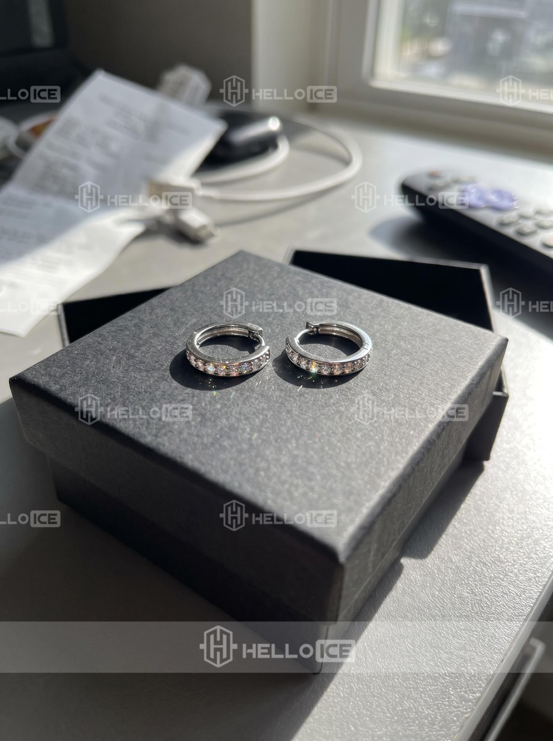 Helloice Review Image