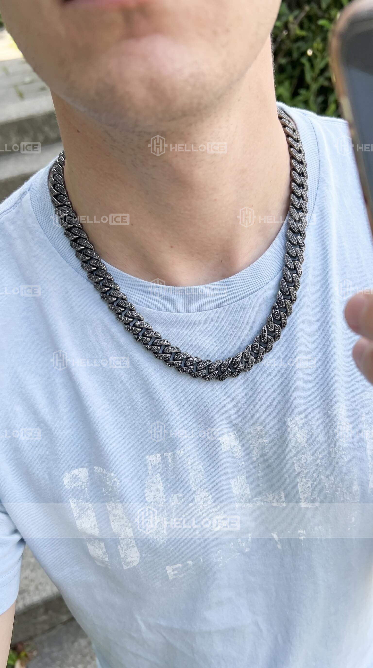 Helloice Review Image