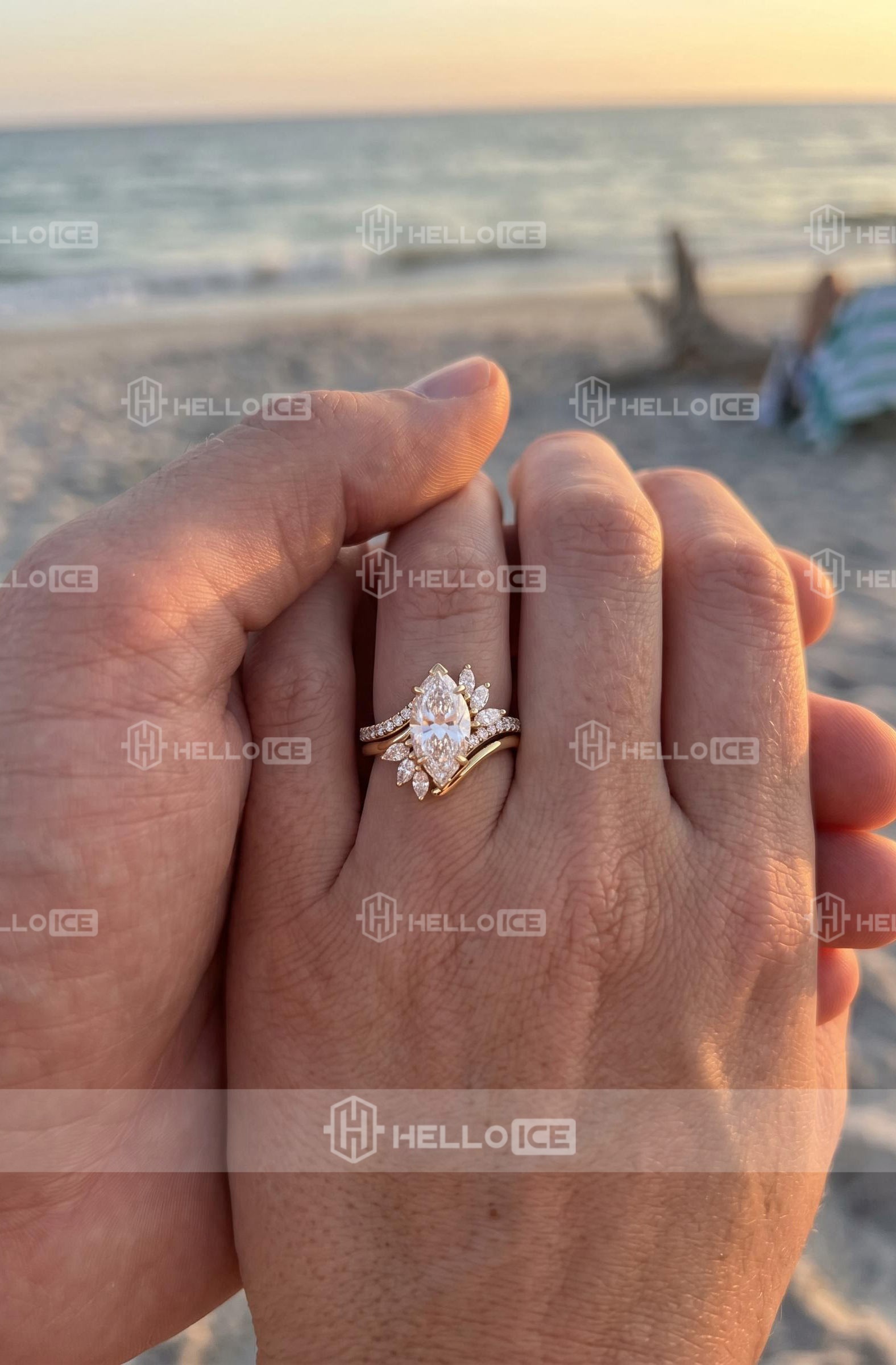 Helloice Review Image
