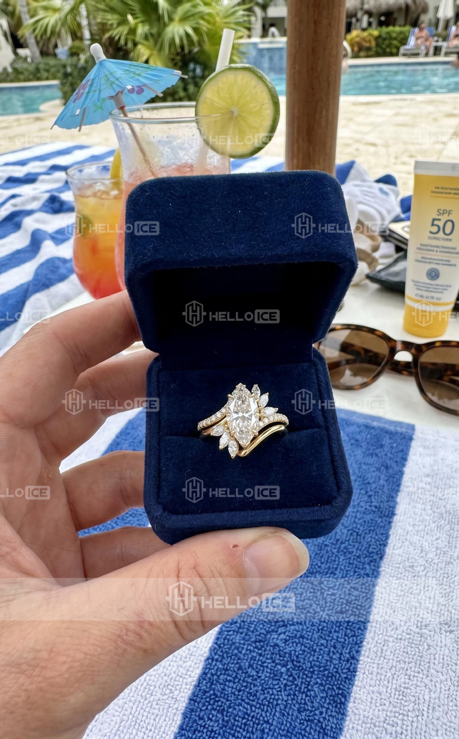 Helloice Review Image