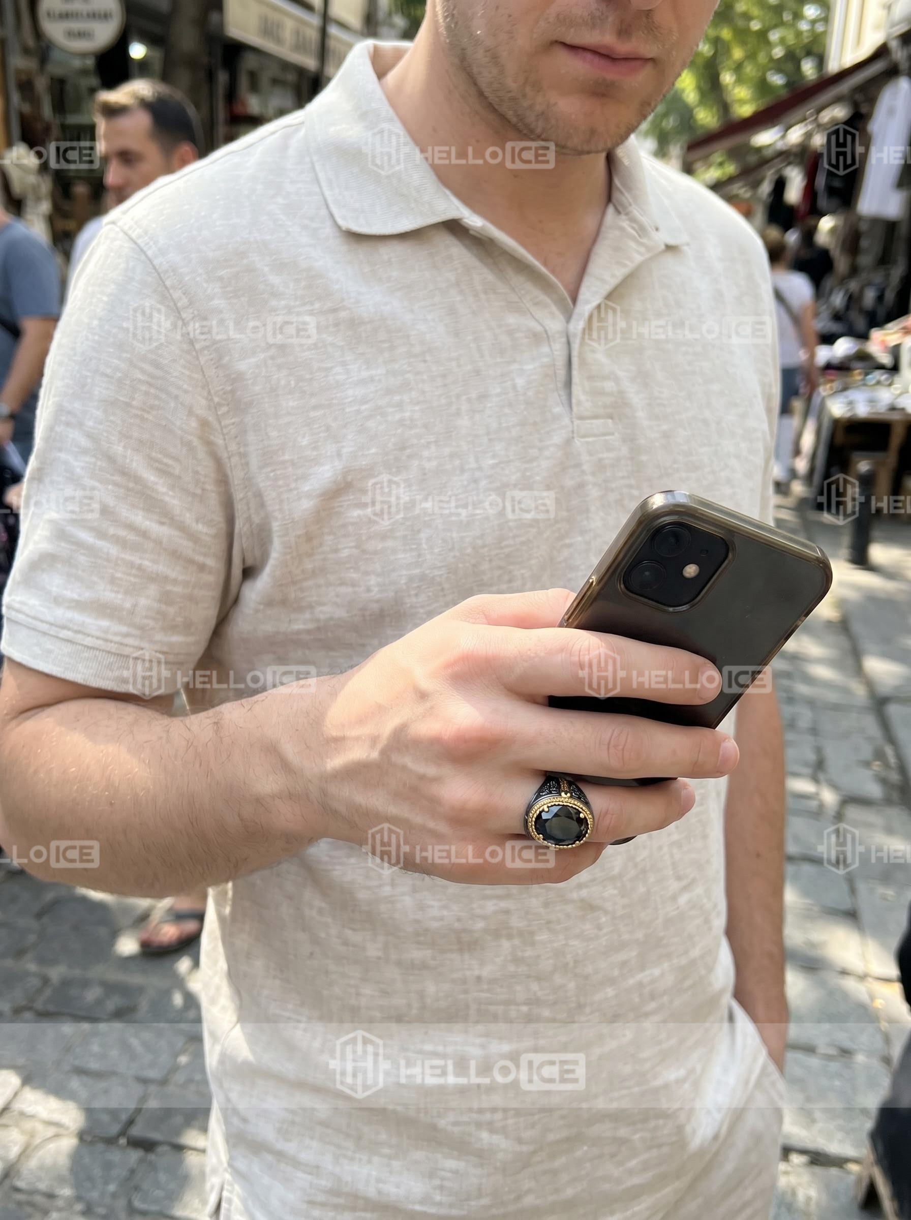 Helloice Review Image