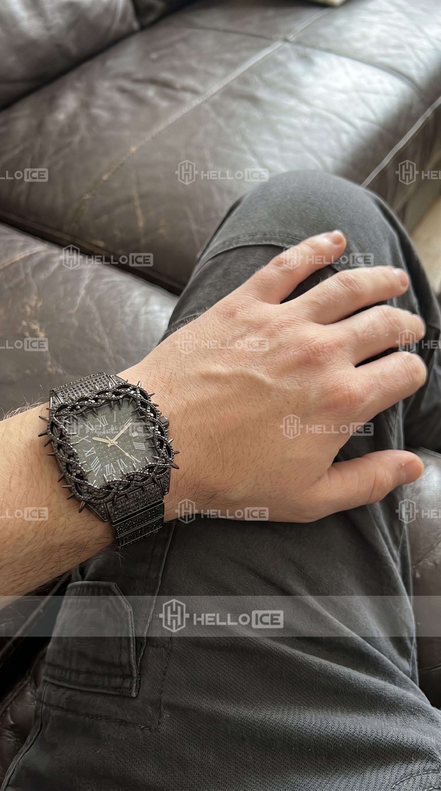 Helloice Review Image