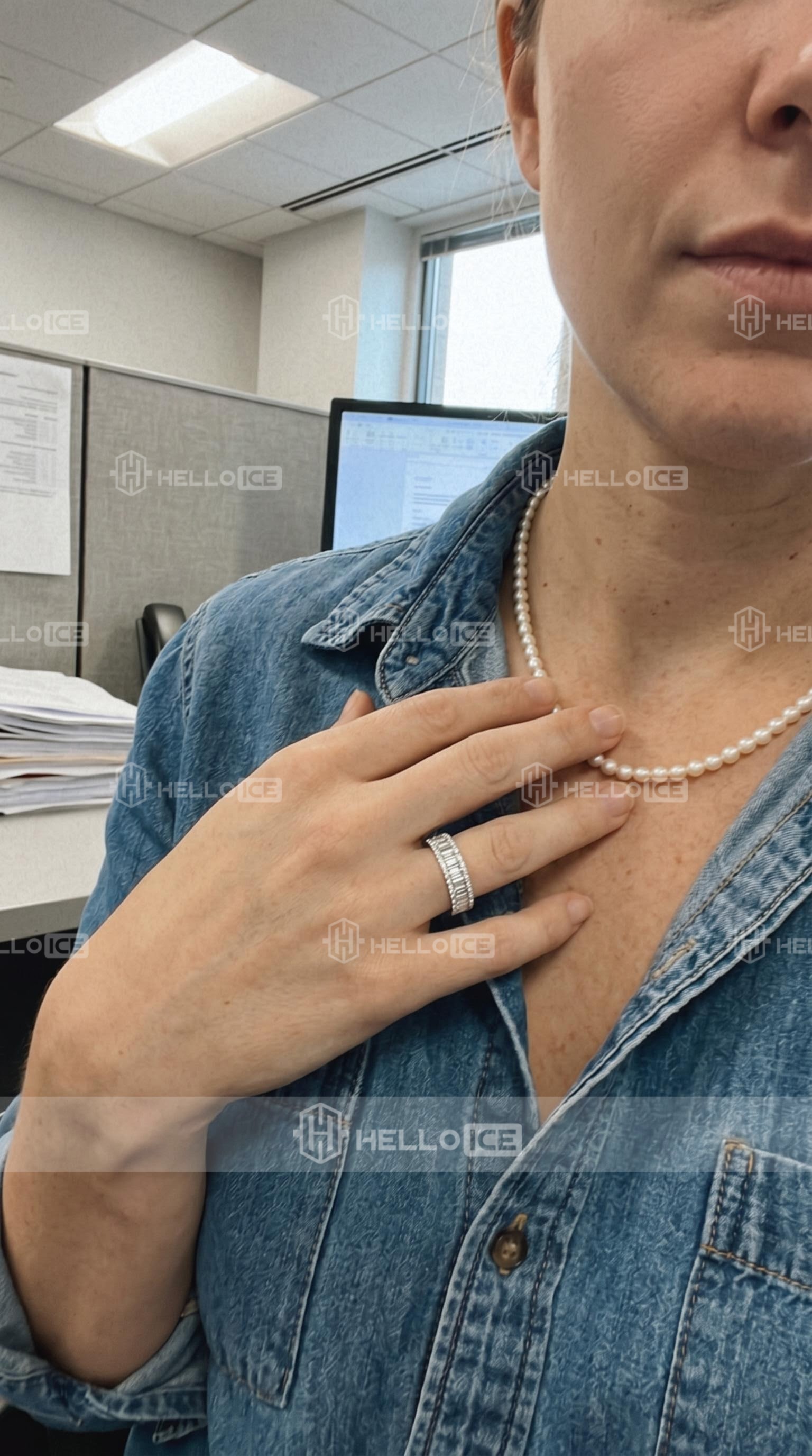 Helloice Review Image
