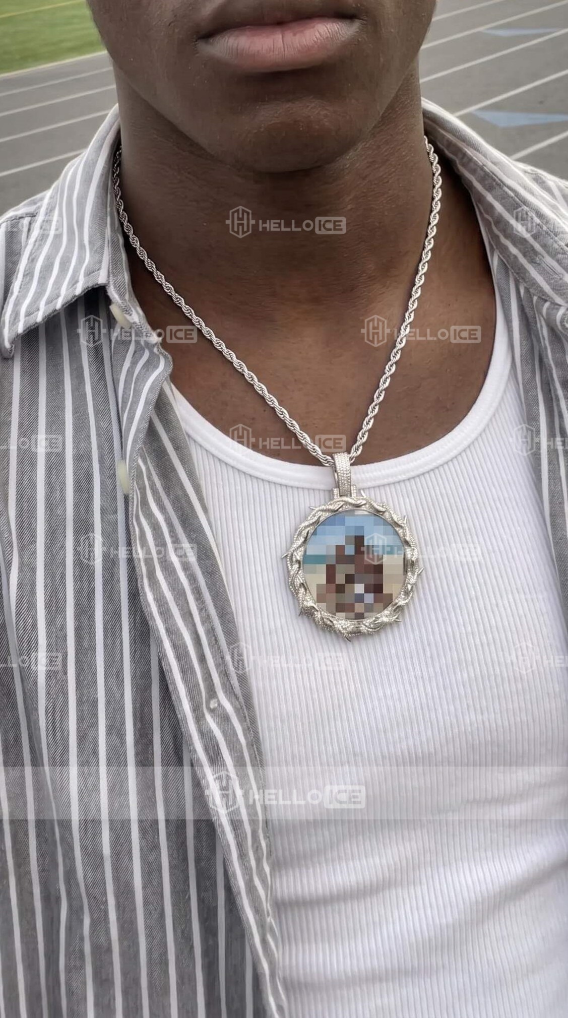 Helloice Review Image