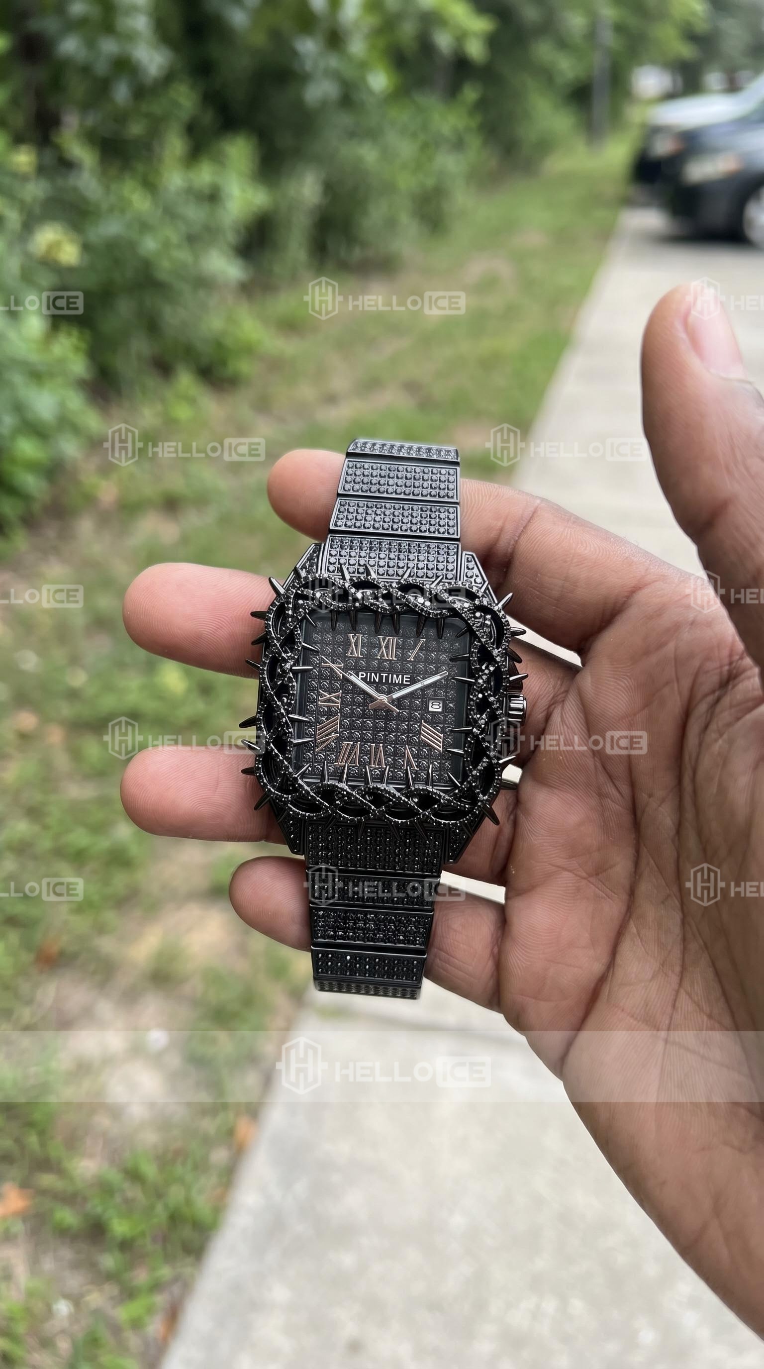 Helloice Review Image