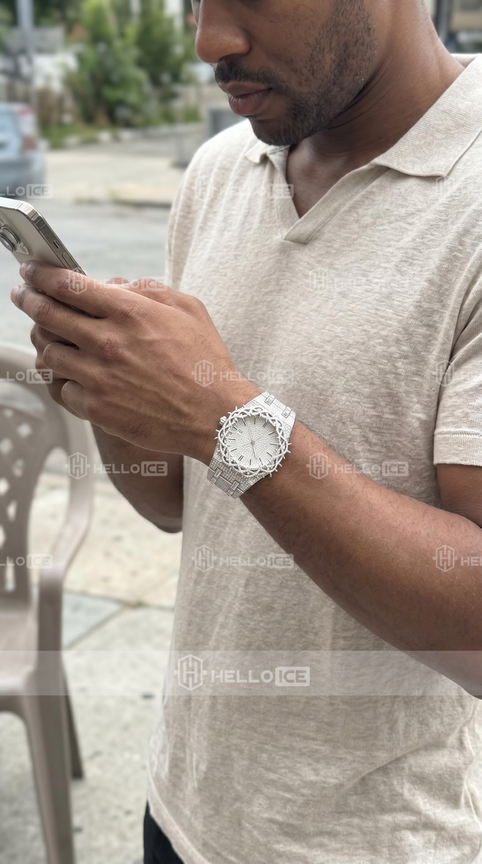 Helloice Review Image