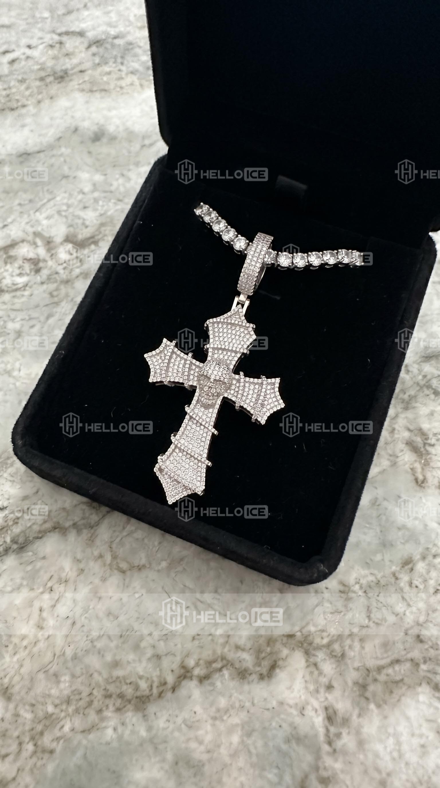 Helloice Review Image