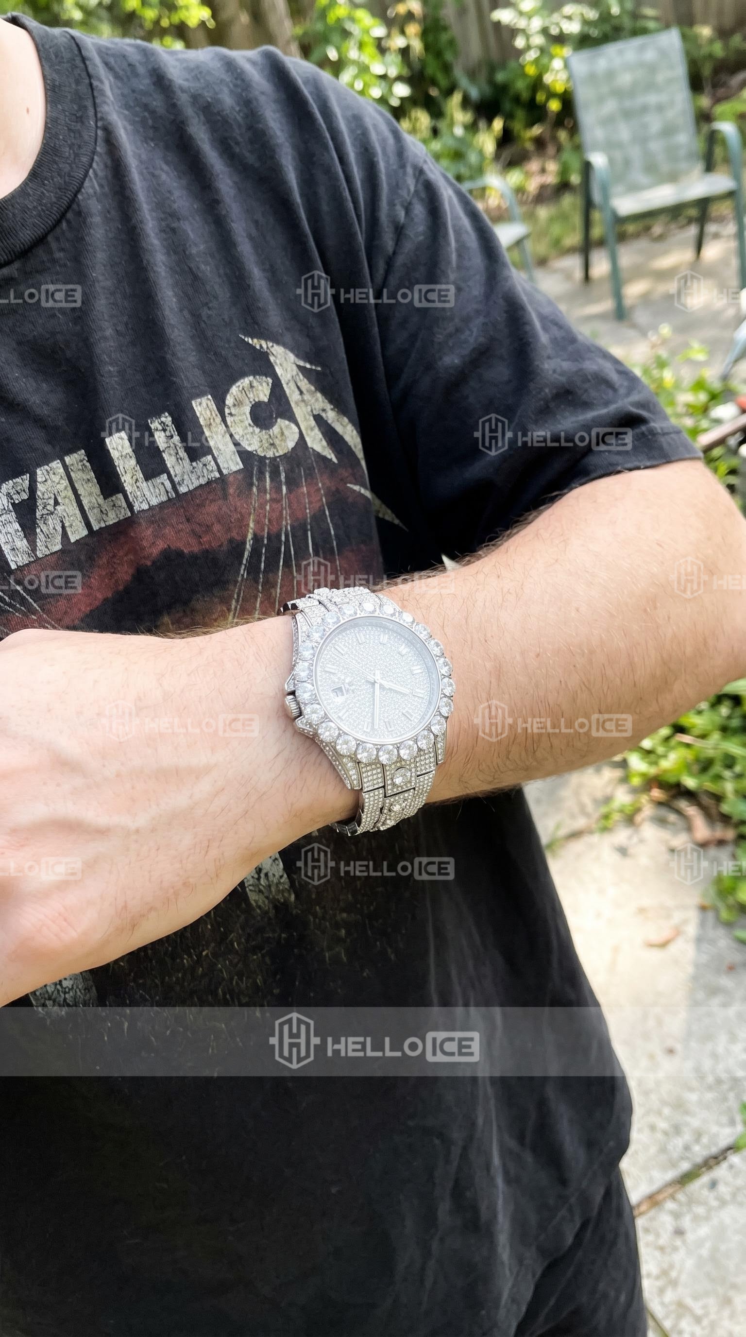 Helloice Review Image