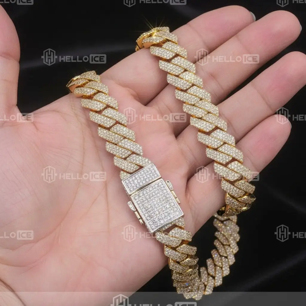 Helloice Review Image