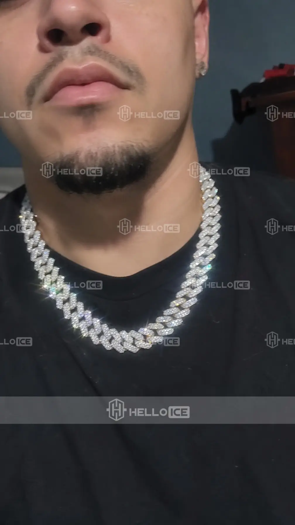 Helloice Review Image
