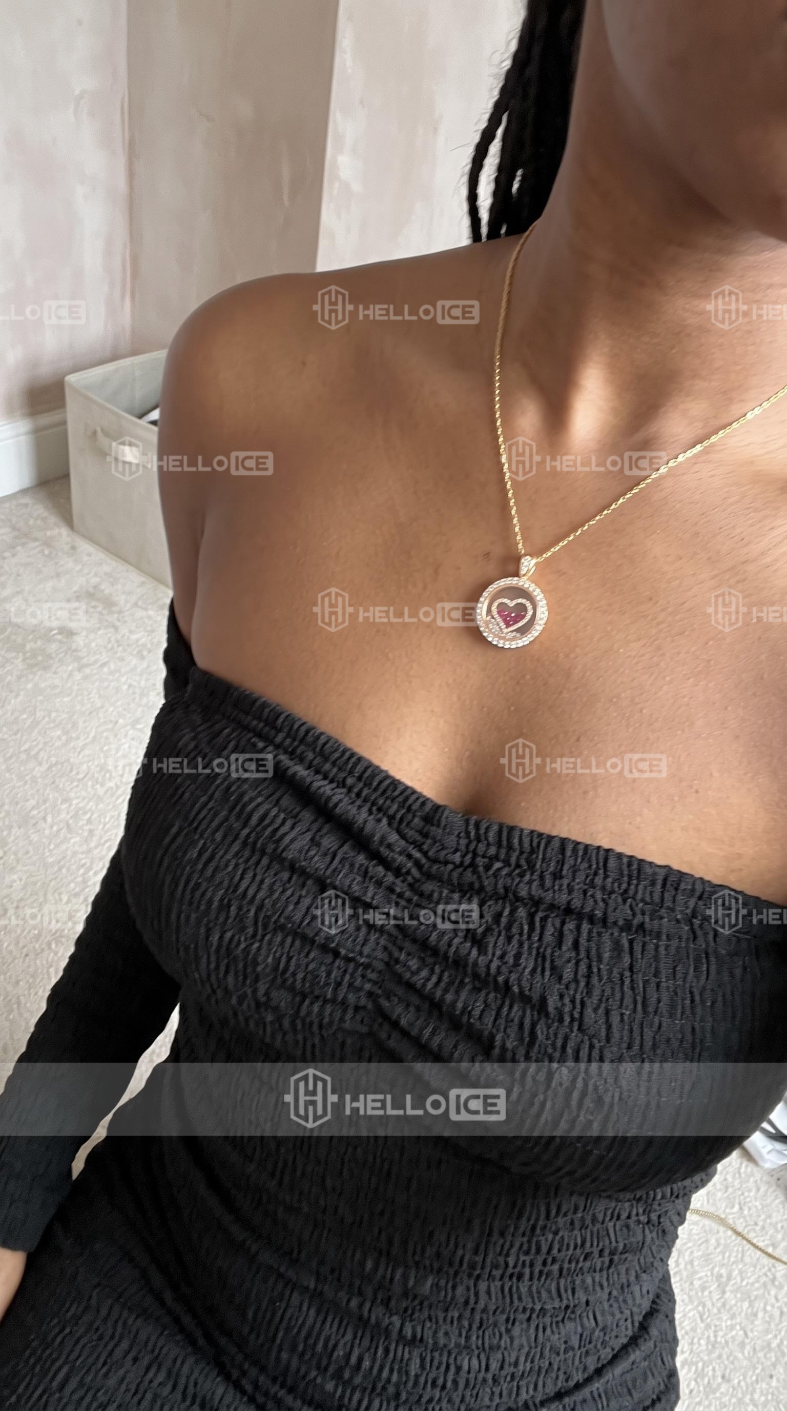 Helloice Review Image