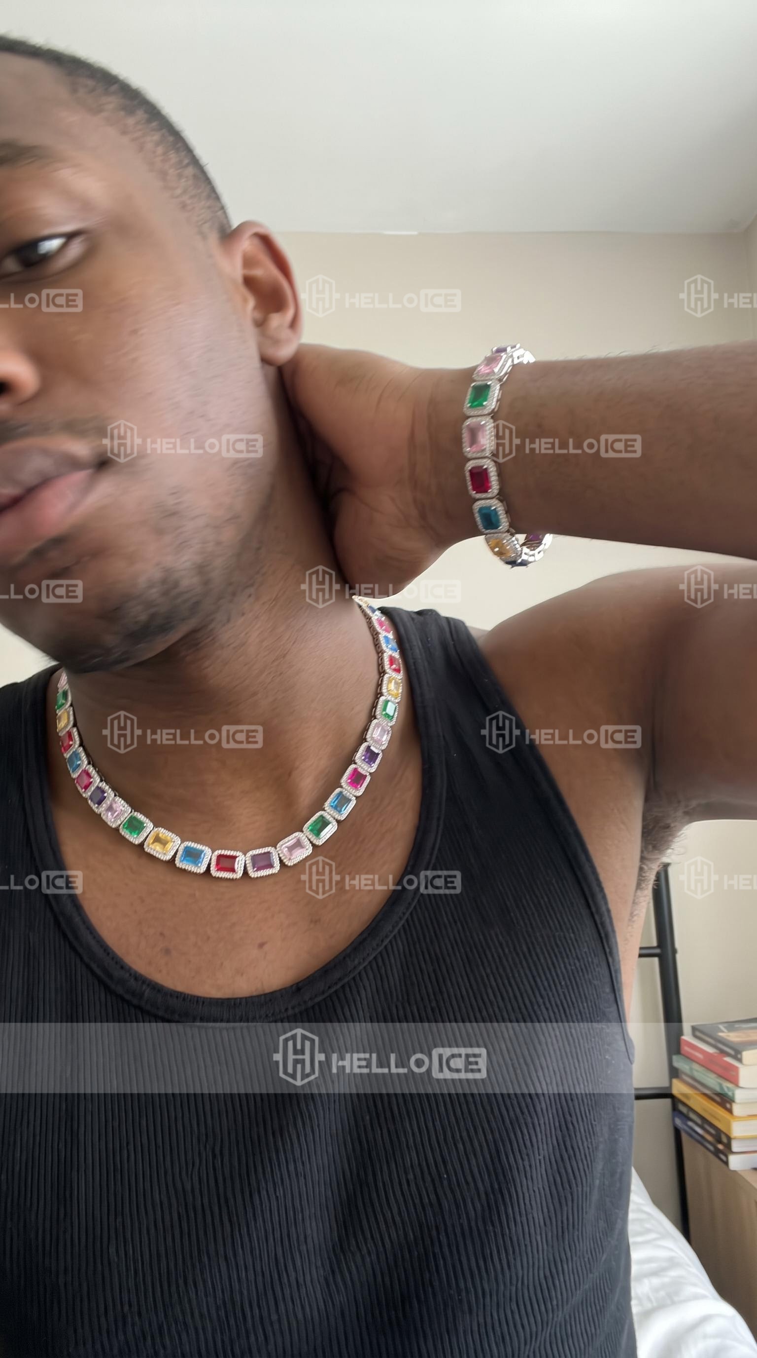 Helloice Review Image
