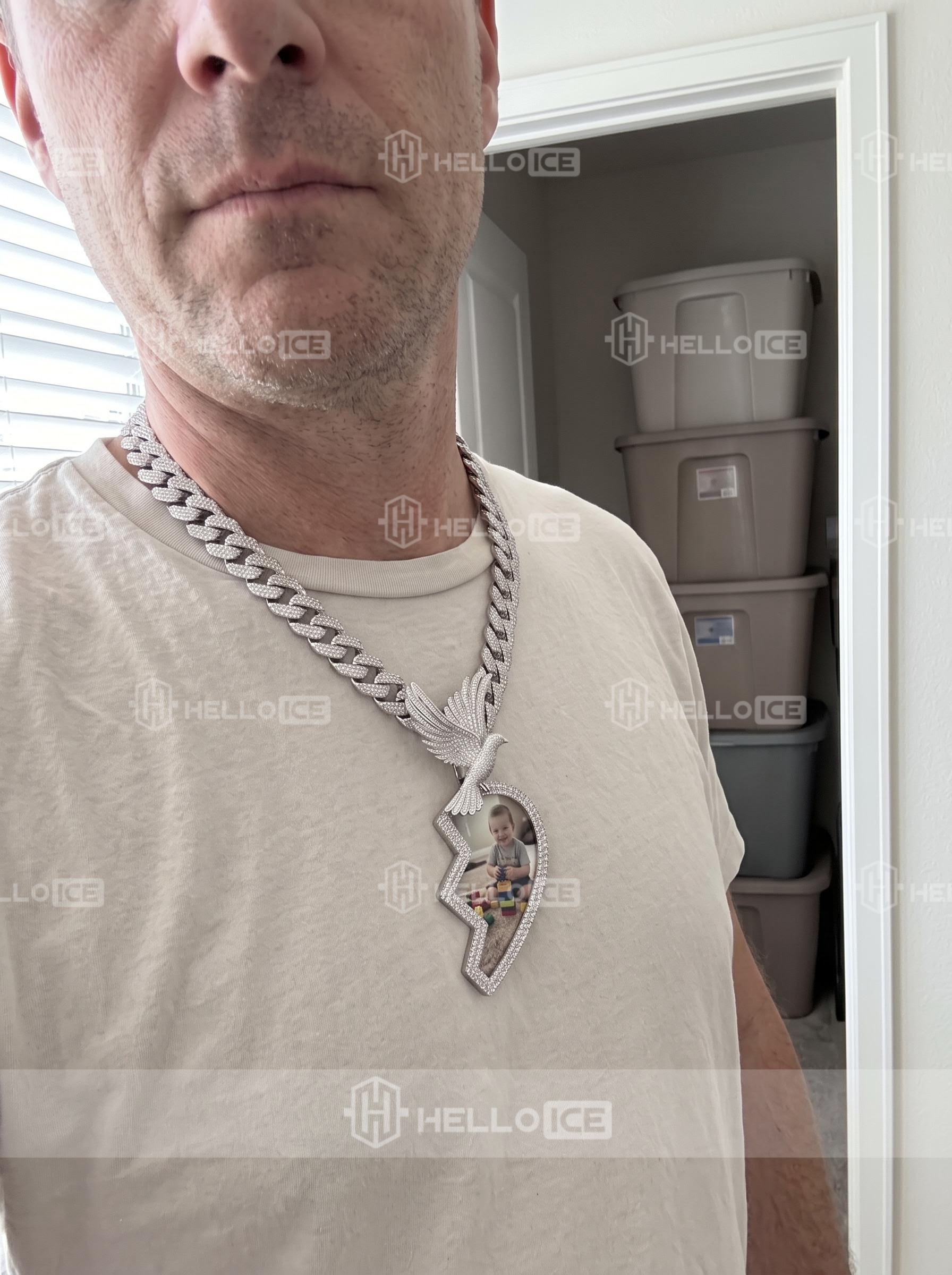 Helloice Review Image