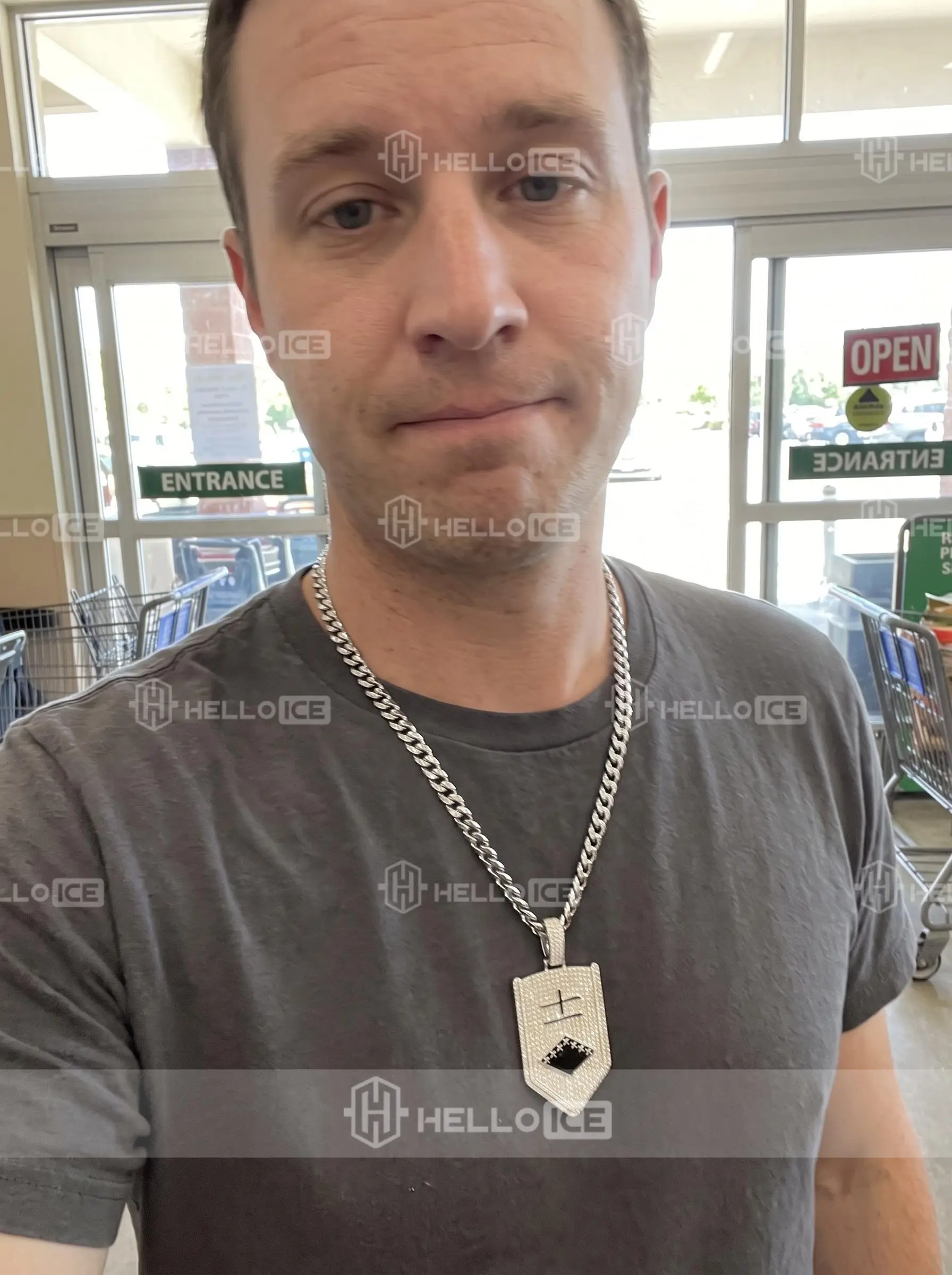 Helloice Review Image