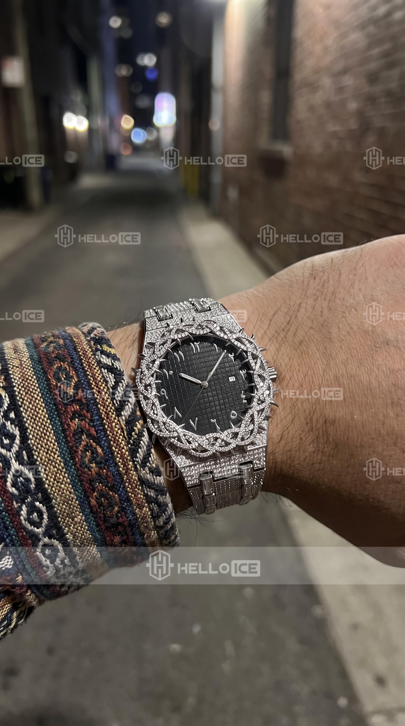 Helloice Review Image