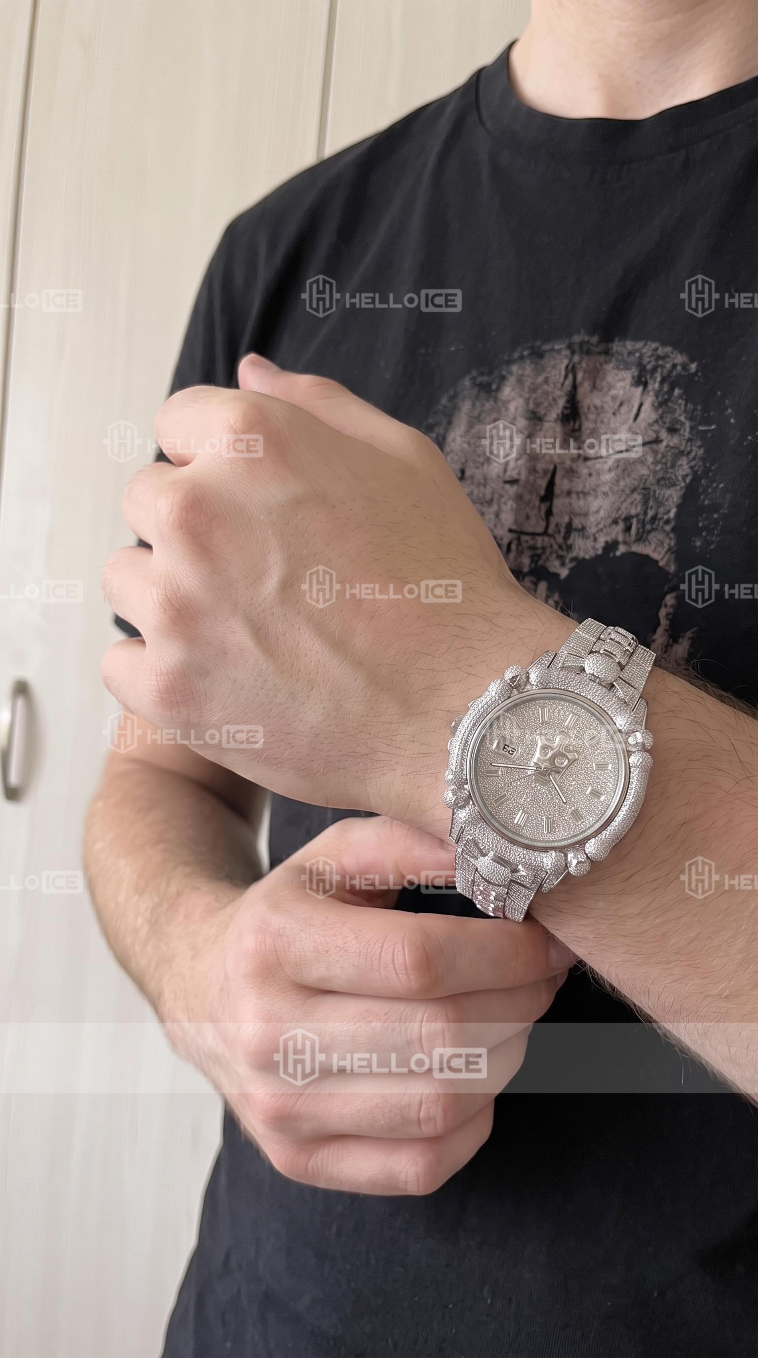 Helloice Review Image