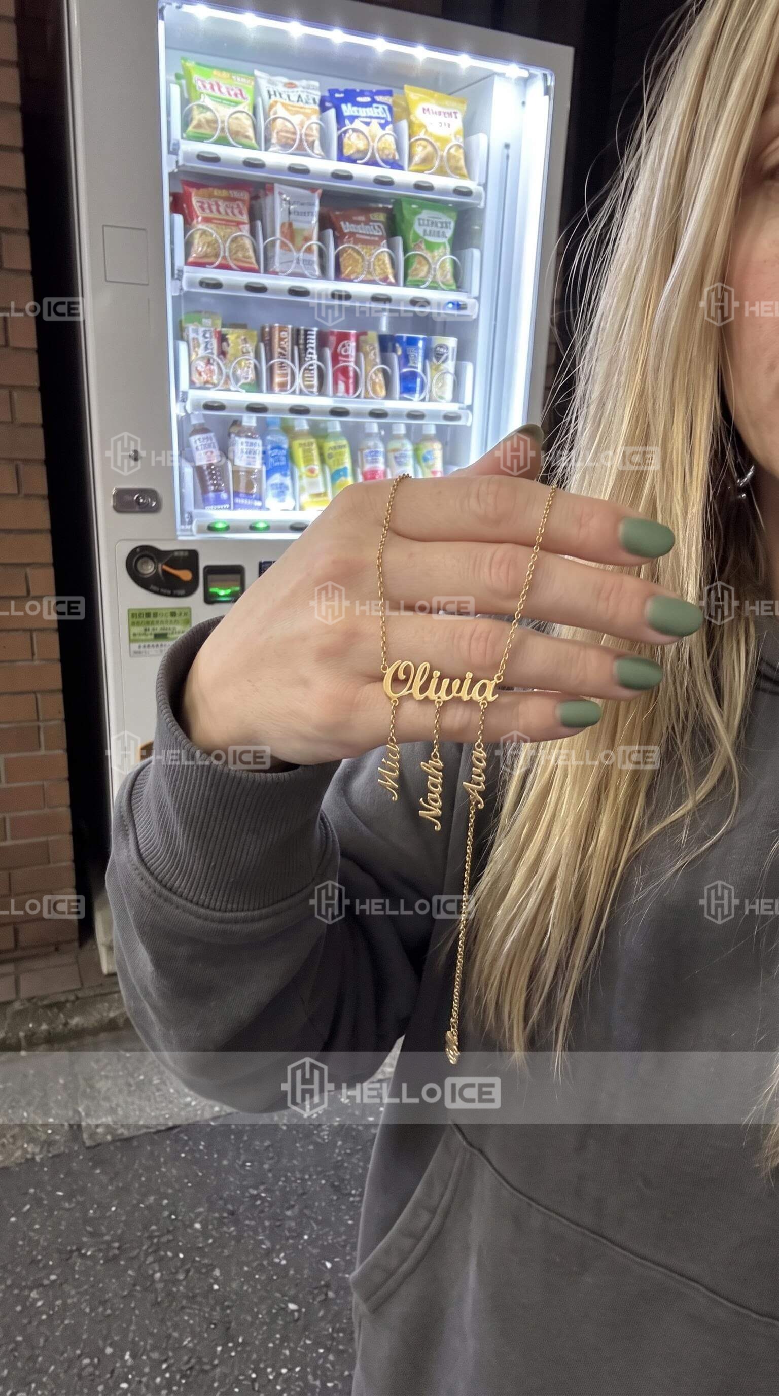 Helloice Review Image