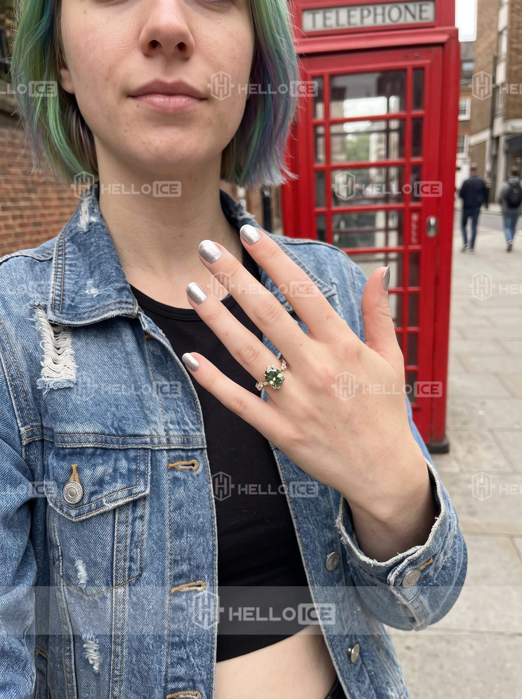 Helloice Review Image