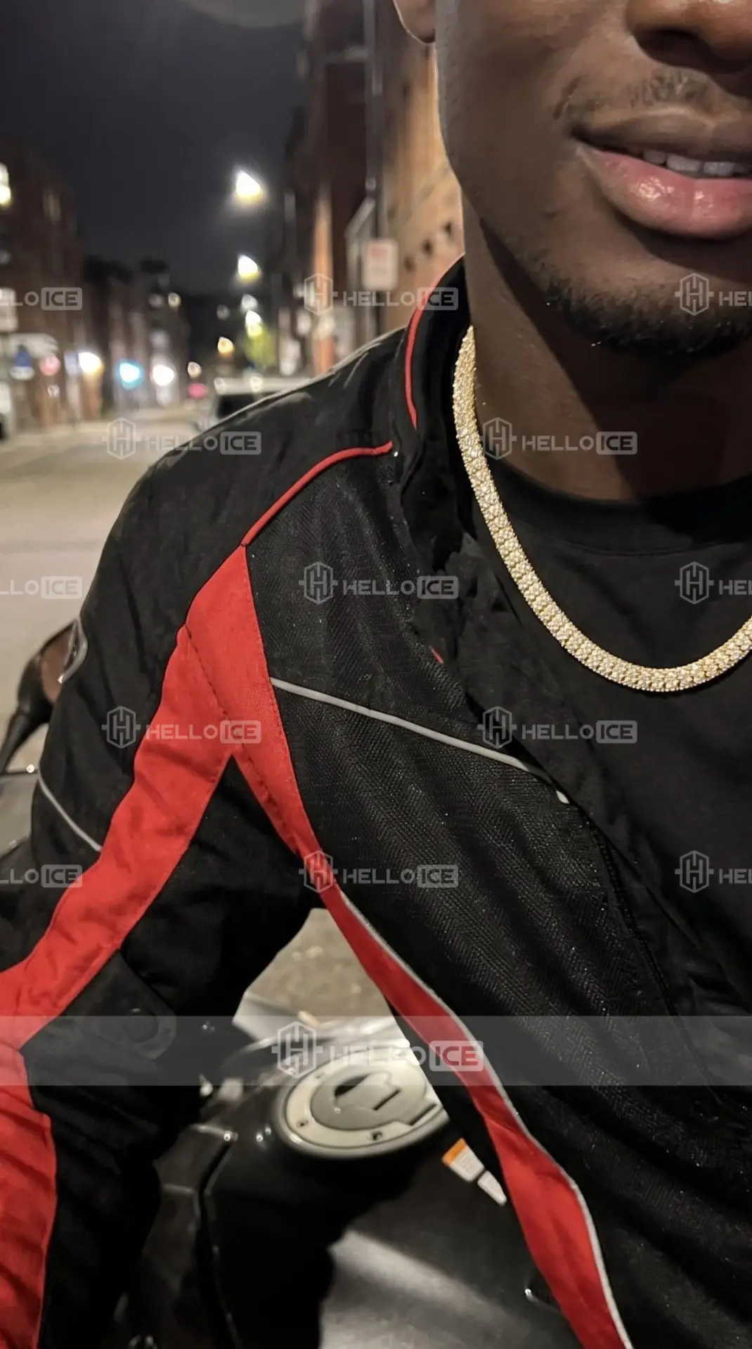 Helloice Review Image