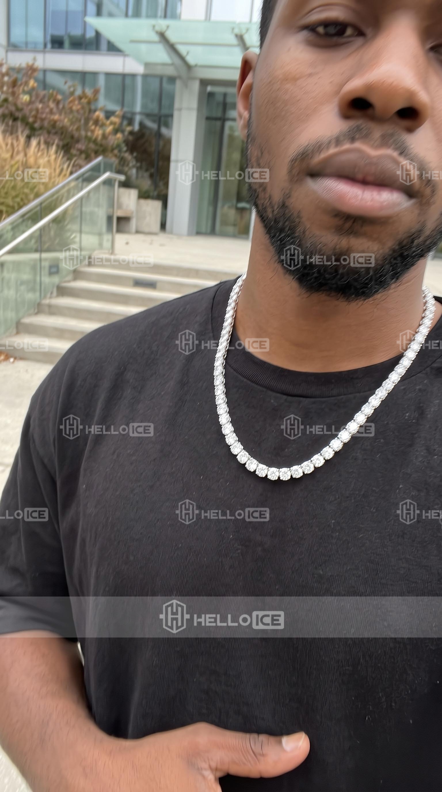 Helloice Review Image